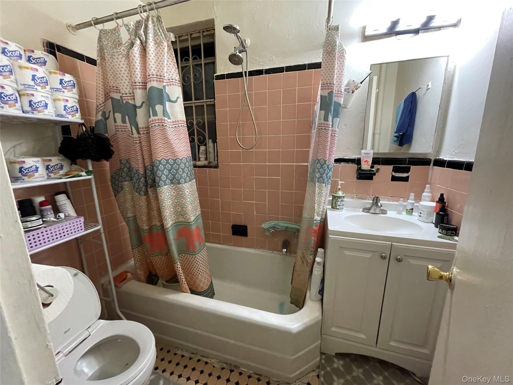 Condo 80th  Queens, NY 11373, MLS-952834-6