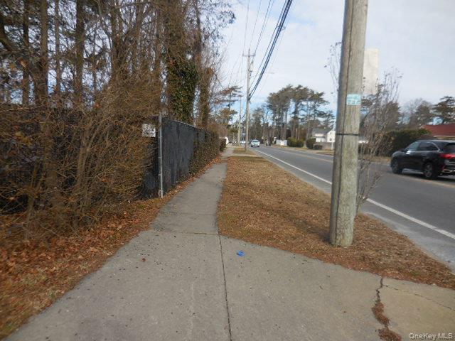 Single Family Washington  Suffolk County, NY 11717, MLS-952842-2