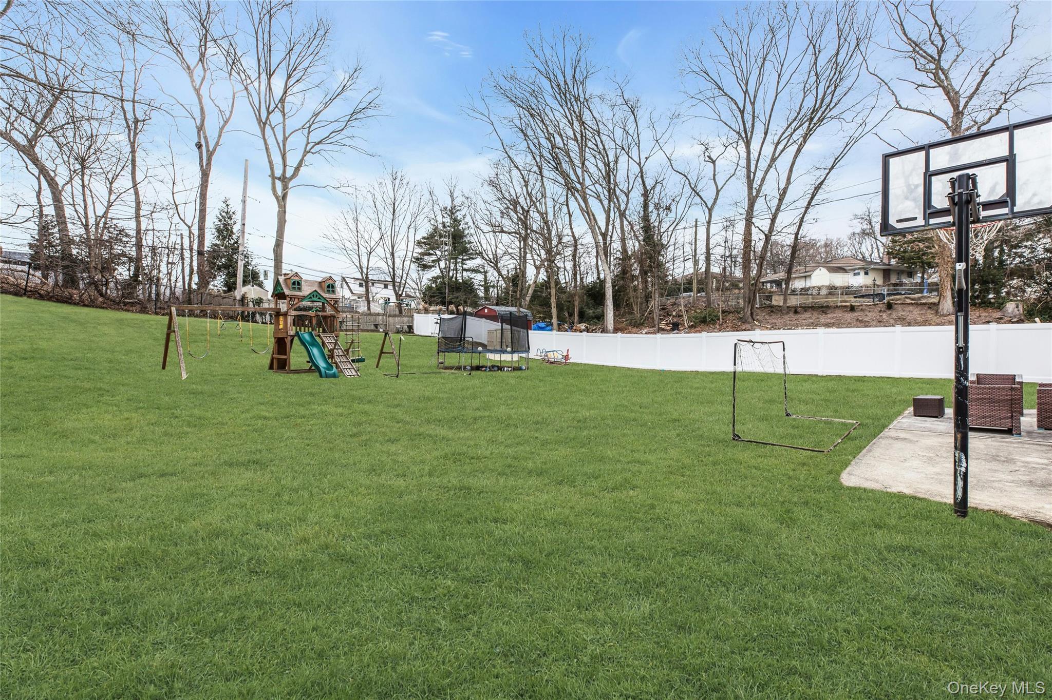 Single Family Falcon  Suffolk County, NY 11788, MLS-952849-23