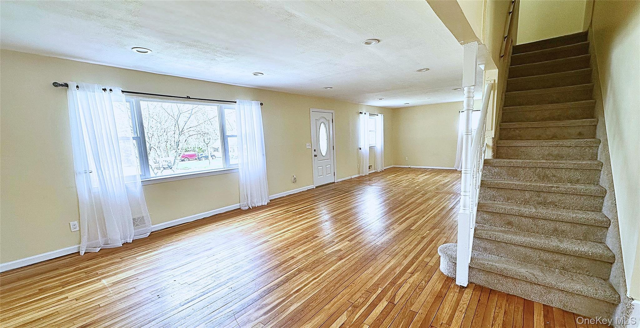 Single Family Falcon  Suffolk County, NY 11788, MLS-952849-5