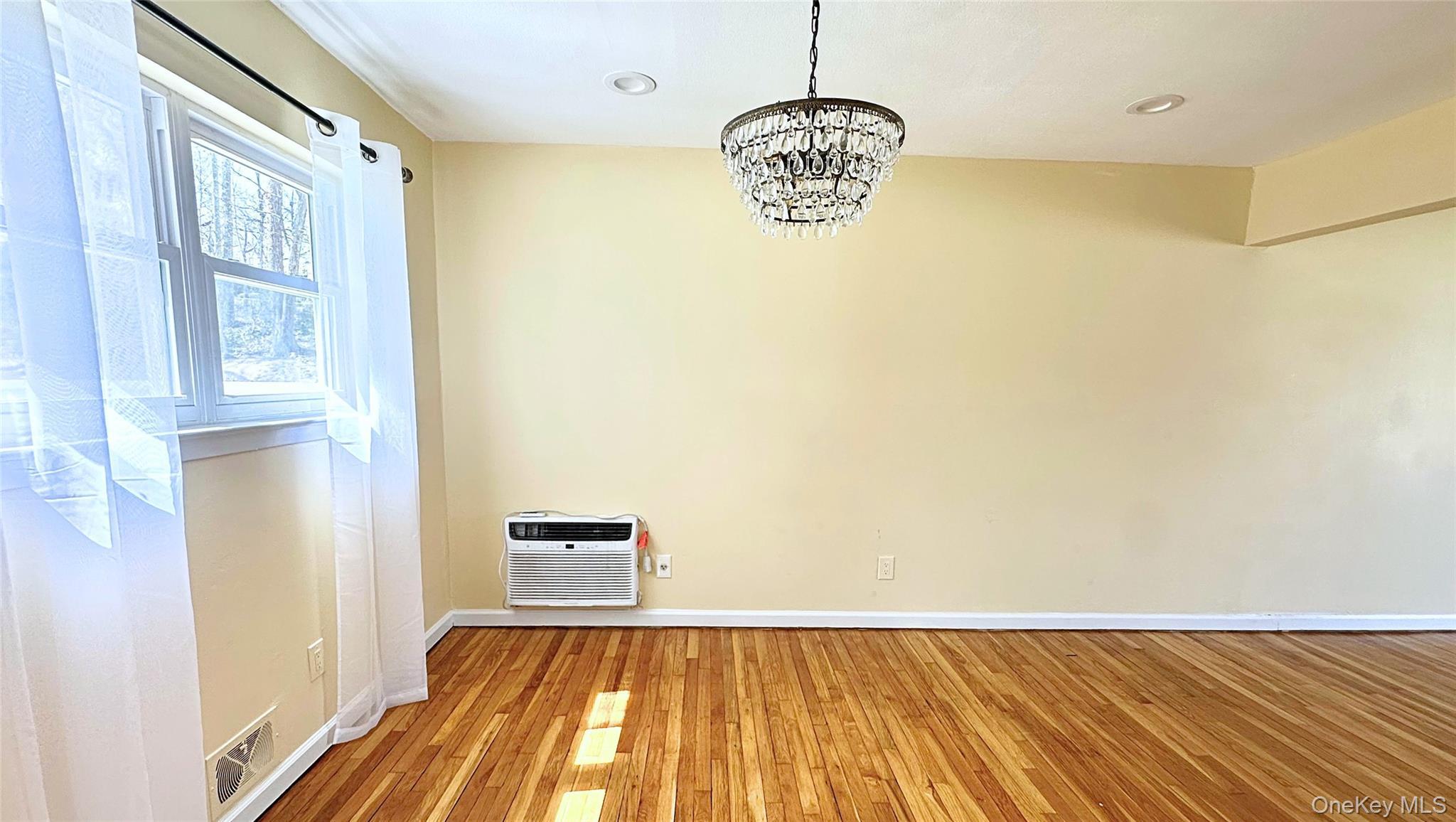 Single Family Falcon  Suffolk County, NY 11788, MLS-952849-9