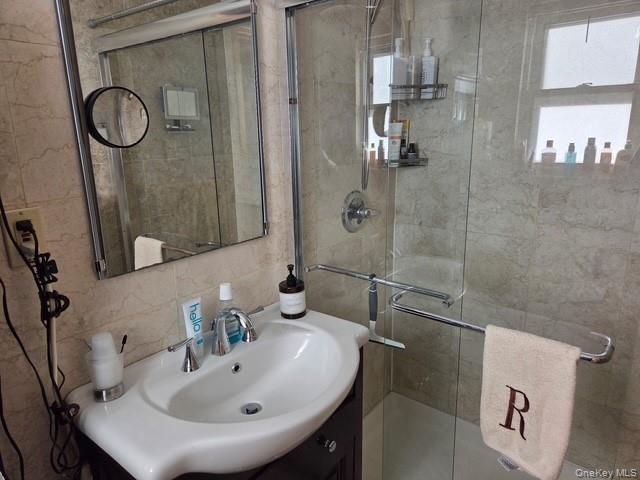 Single Family Waters Edge  Queens, NY 11360, MLS-952855-8