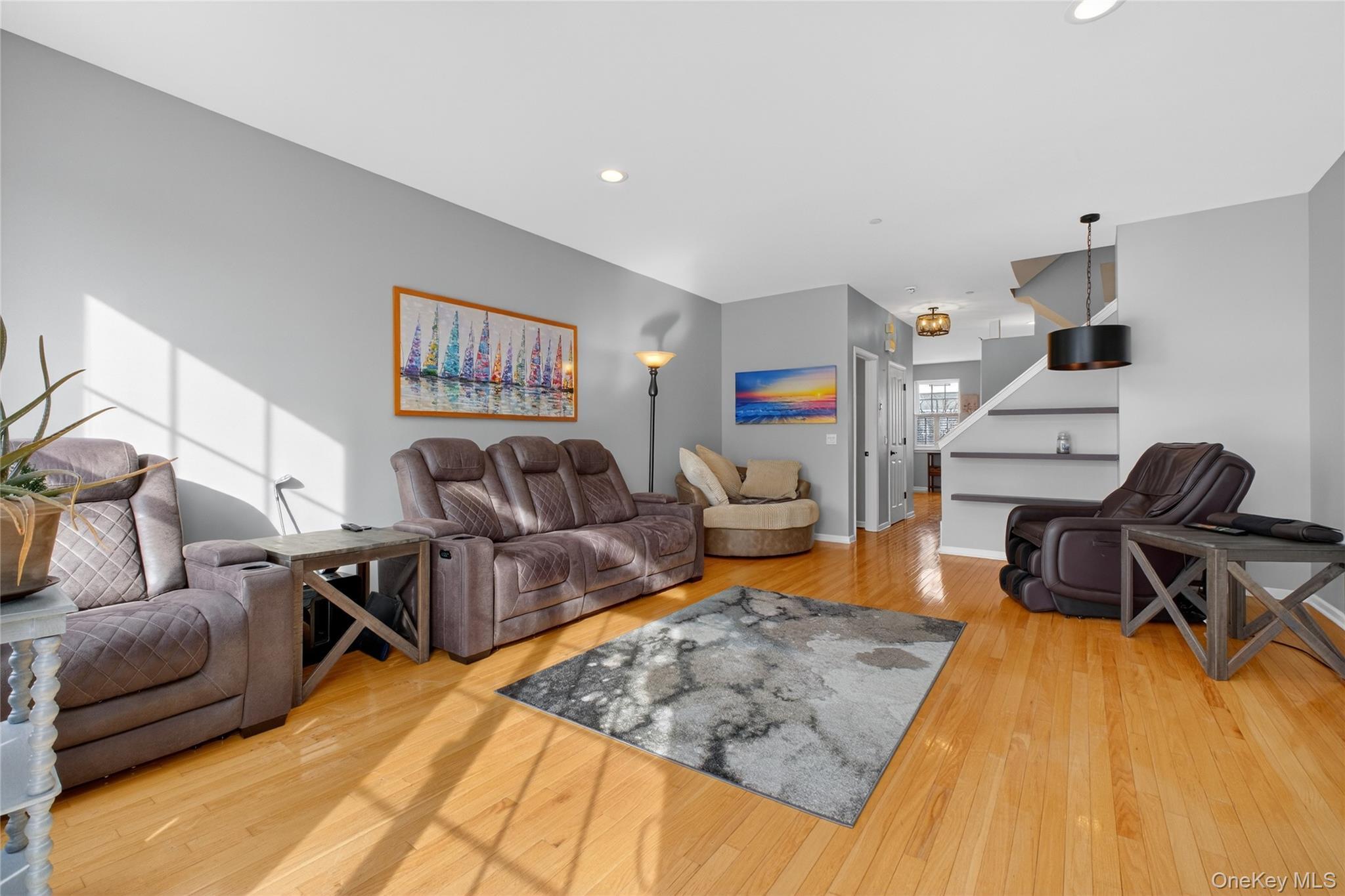 Single Family Bridgeview Dutchess County, NY 12601, MLS-952863-16