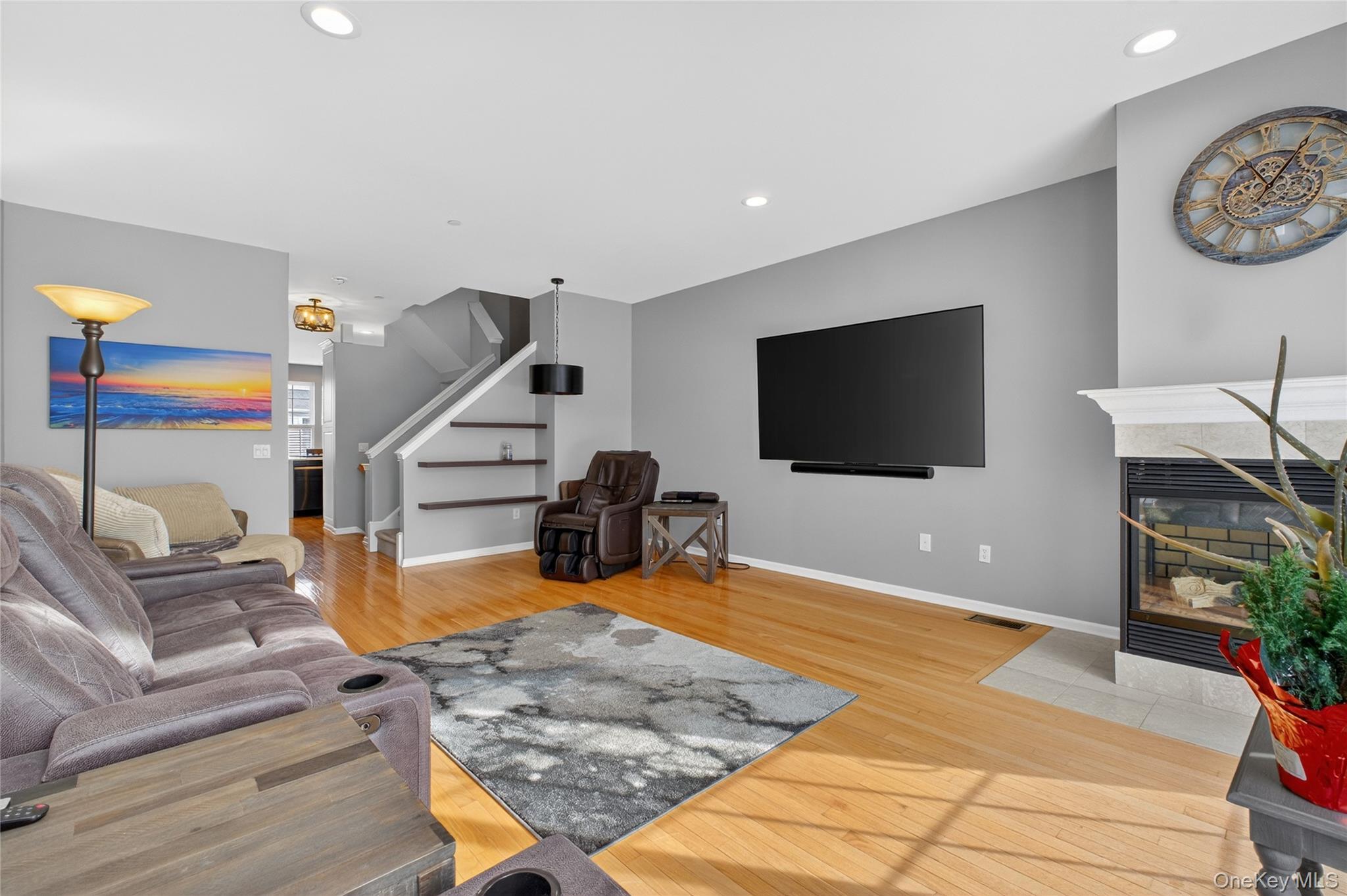 Single Family Bridgeview Dutchess County, NY 12601, MLS-952863-17