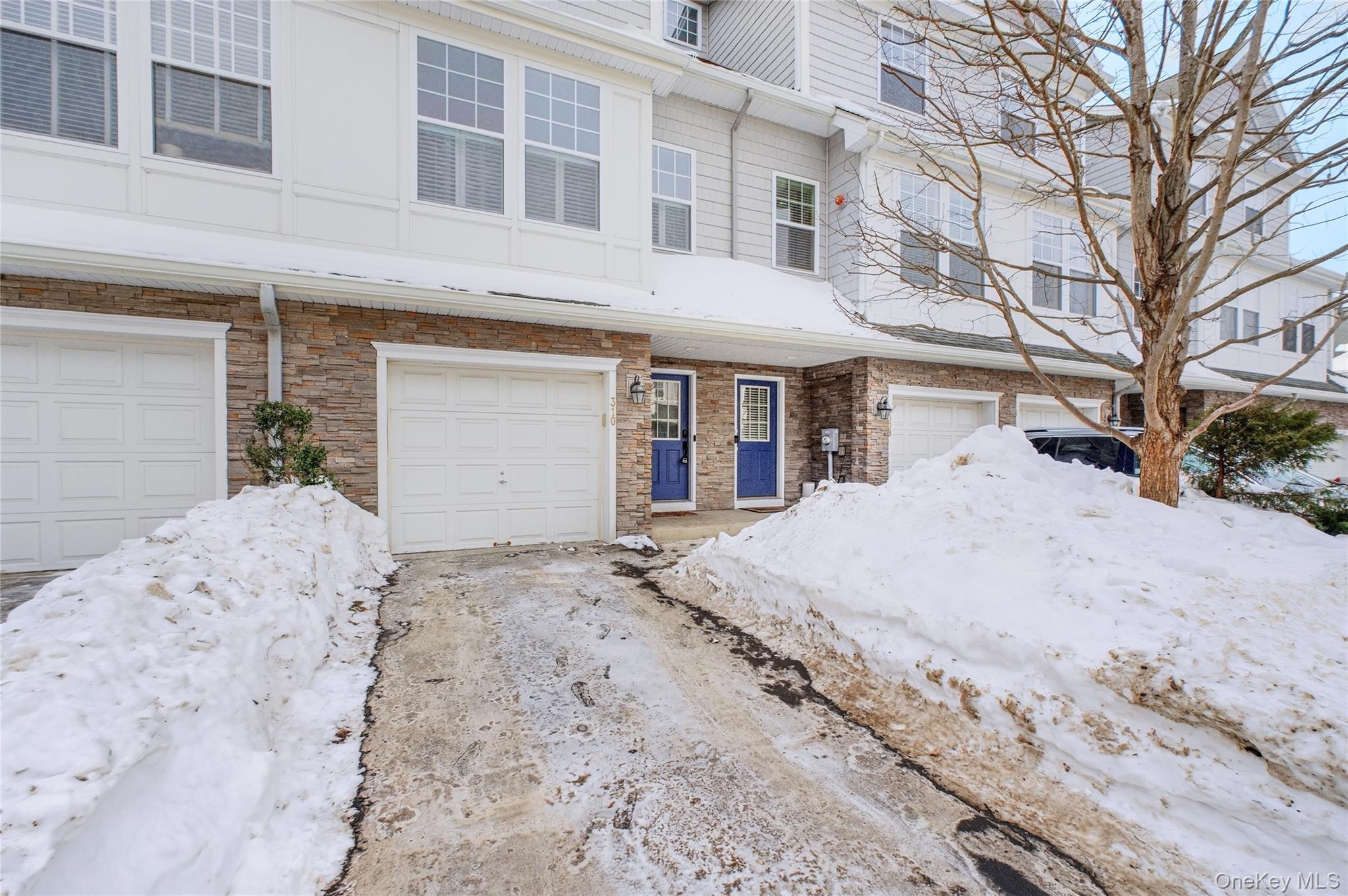 Single Family Bridgeview Dutchess County, NY 12601, MLS-952863-2