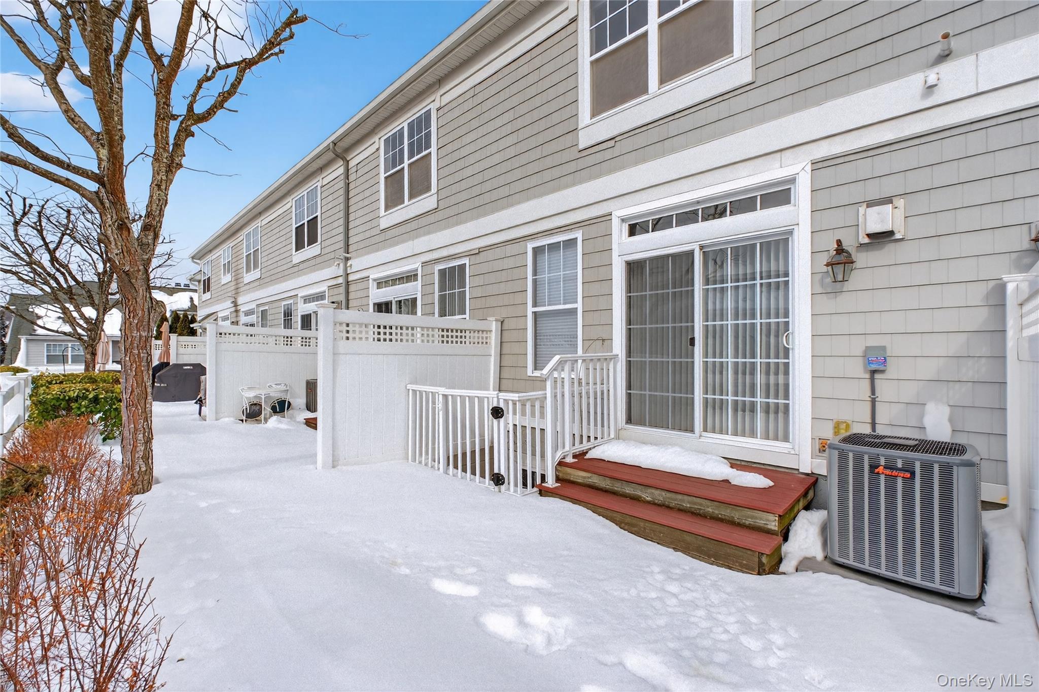 Single Family Bridgeview Dutchess County, NY 12601, MLS-952863-27