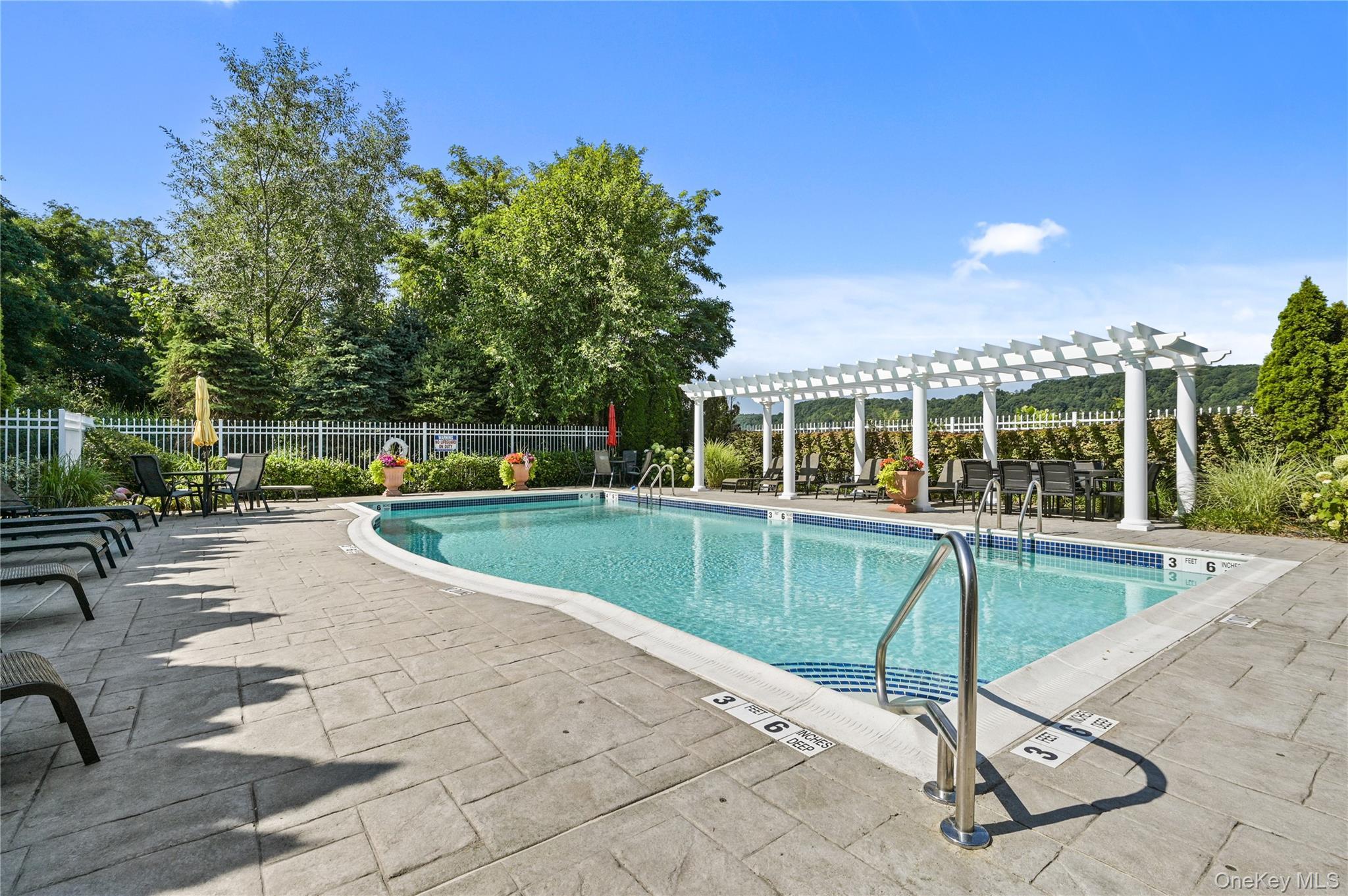 Single Family Bridgeview Dutchess County, NY 12601, MLS-952863-33