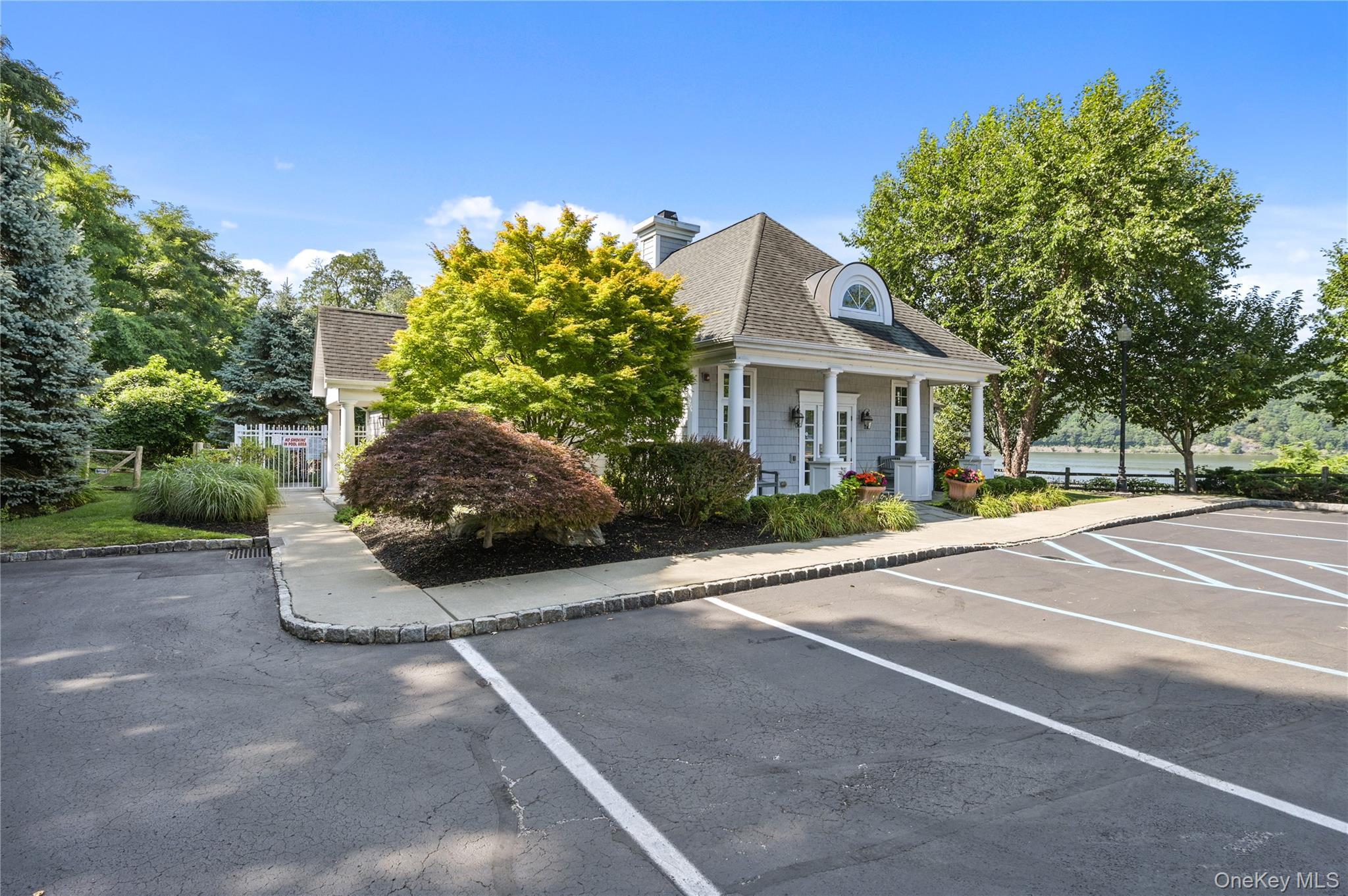 Single Family Bridgeview Dutchess County, NY 12601, MLS-952863-35