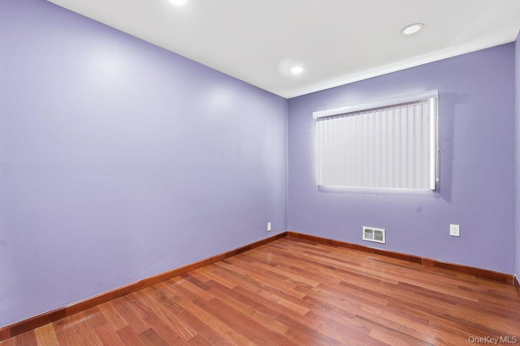 Single Family 86th  Queens, NY 11414, MLS-952871-15