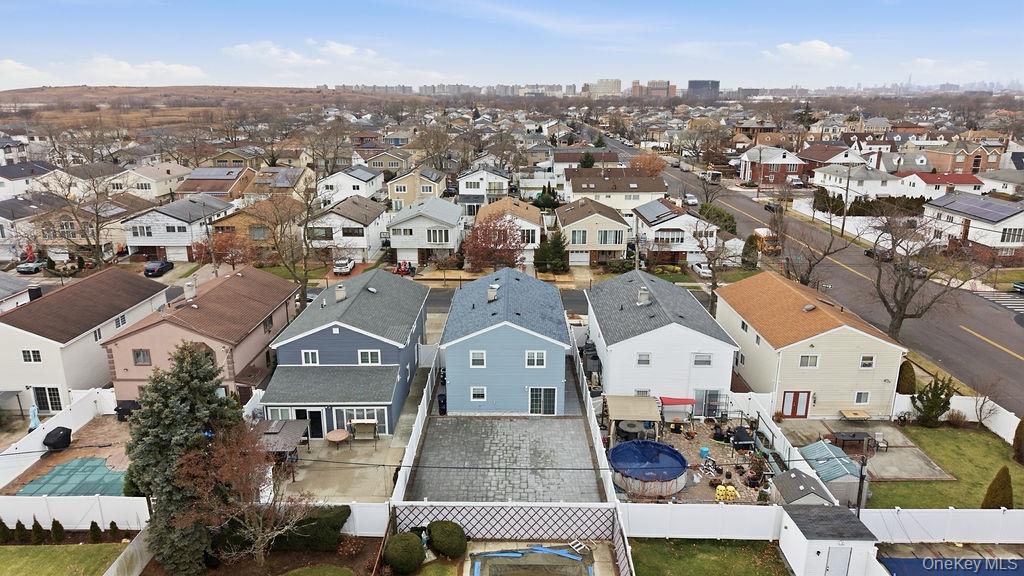 Single Family 86th  Queens, NY 11414, MLS-952871-33