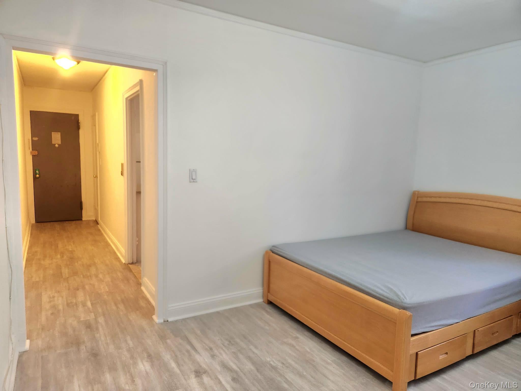 Coop 31st  Queens, NY 11377, MLS-952872-8