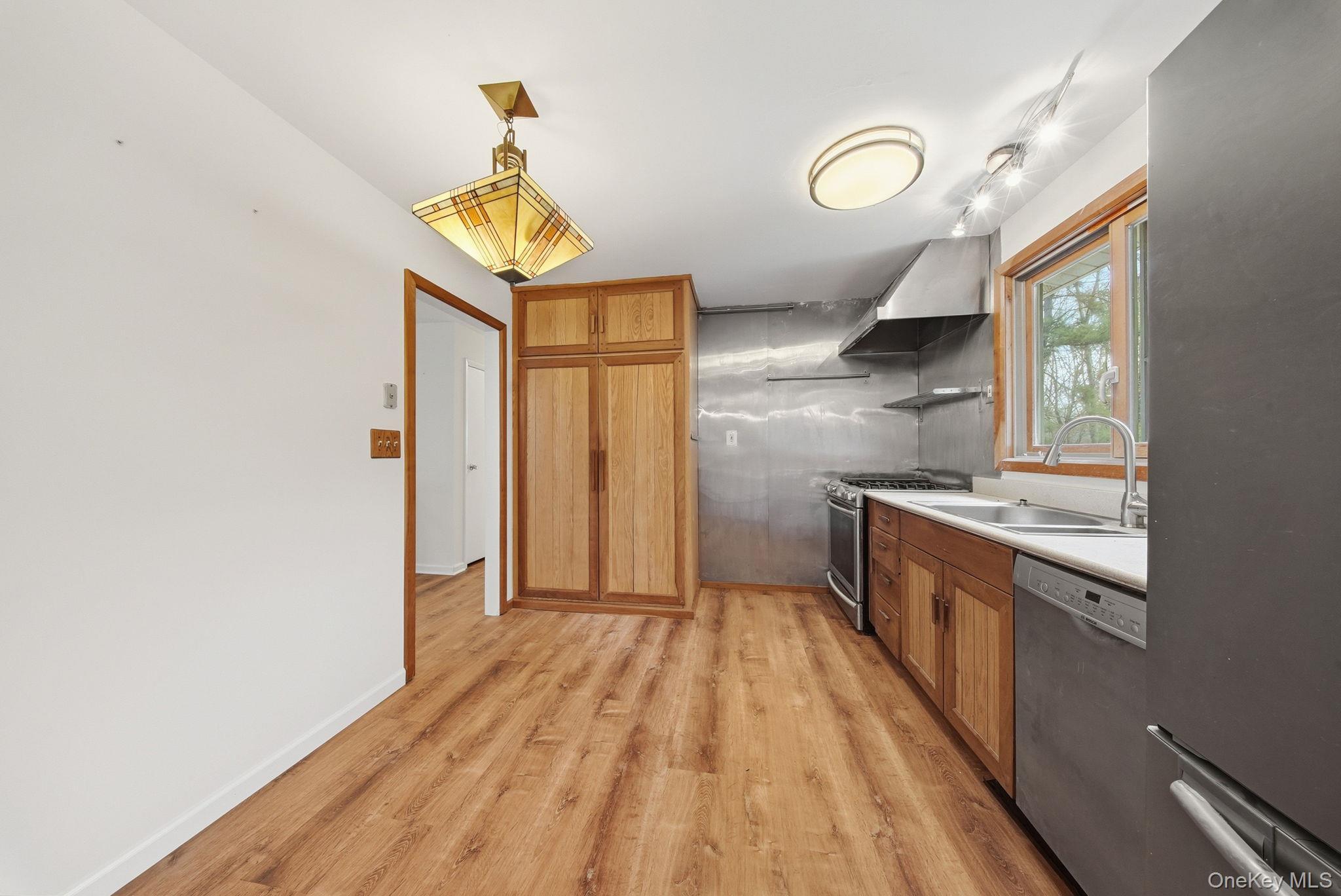 Single Family Airport Sullivan County, NY 12732, MLS-952895-17