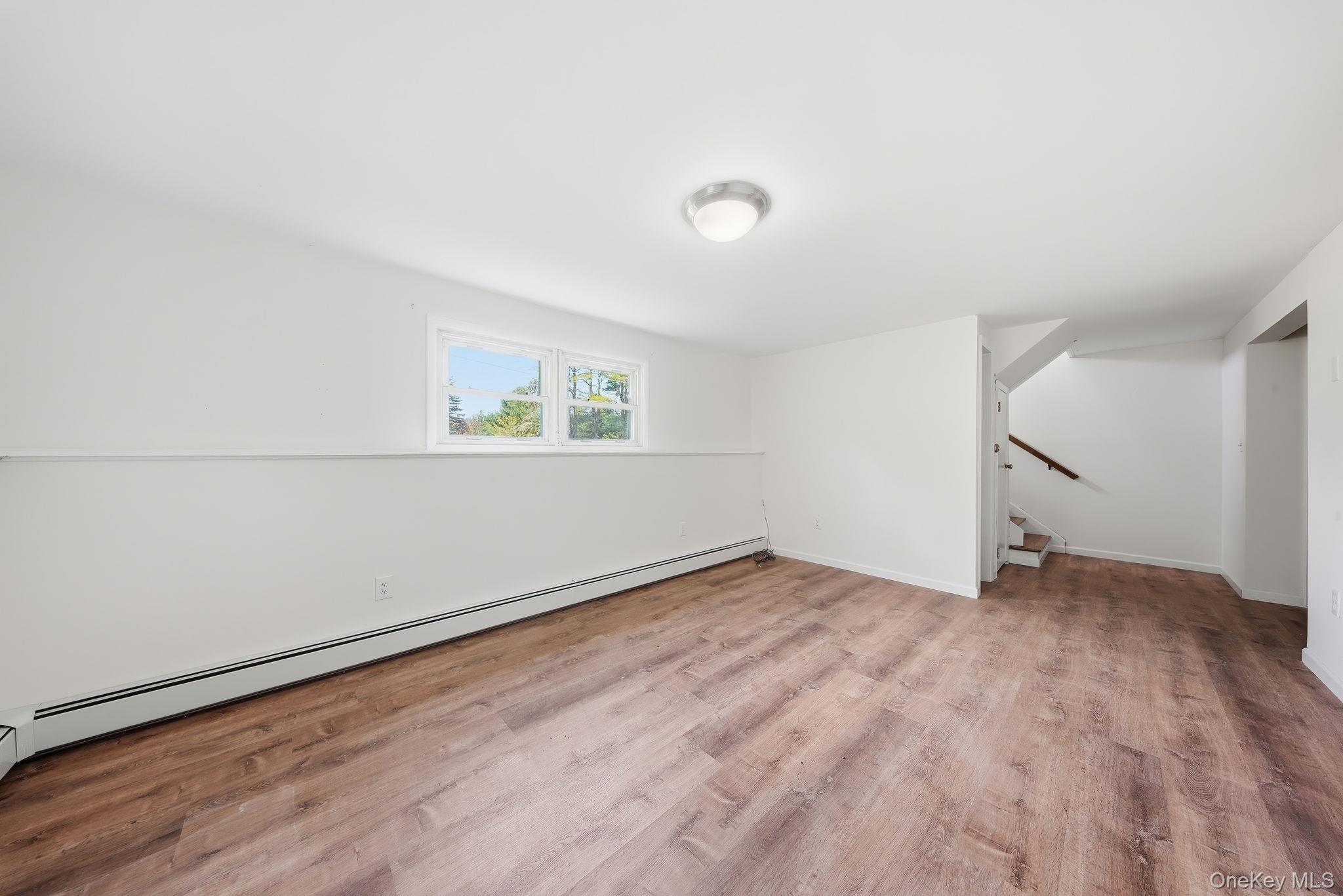 Single Family Airport Sullivan County, NY 12732, MLS-952895-24