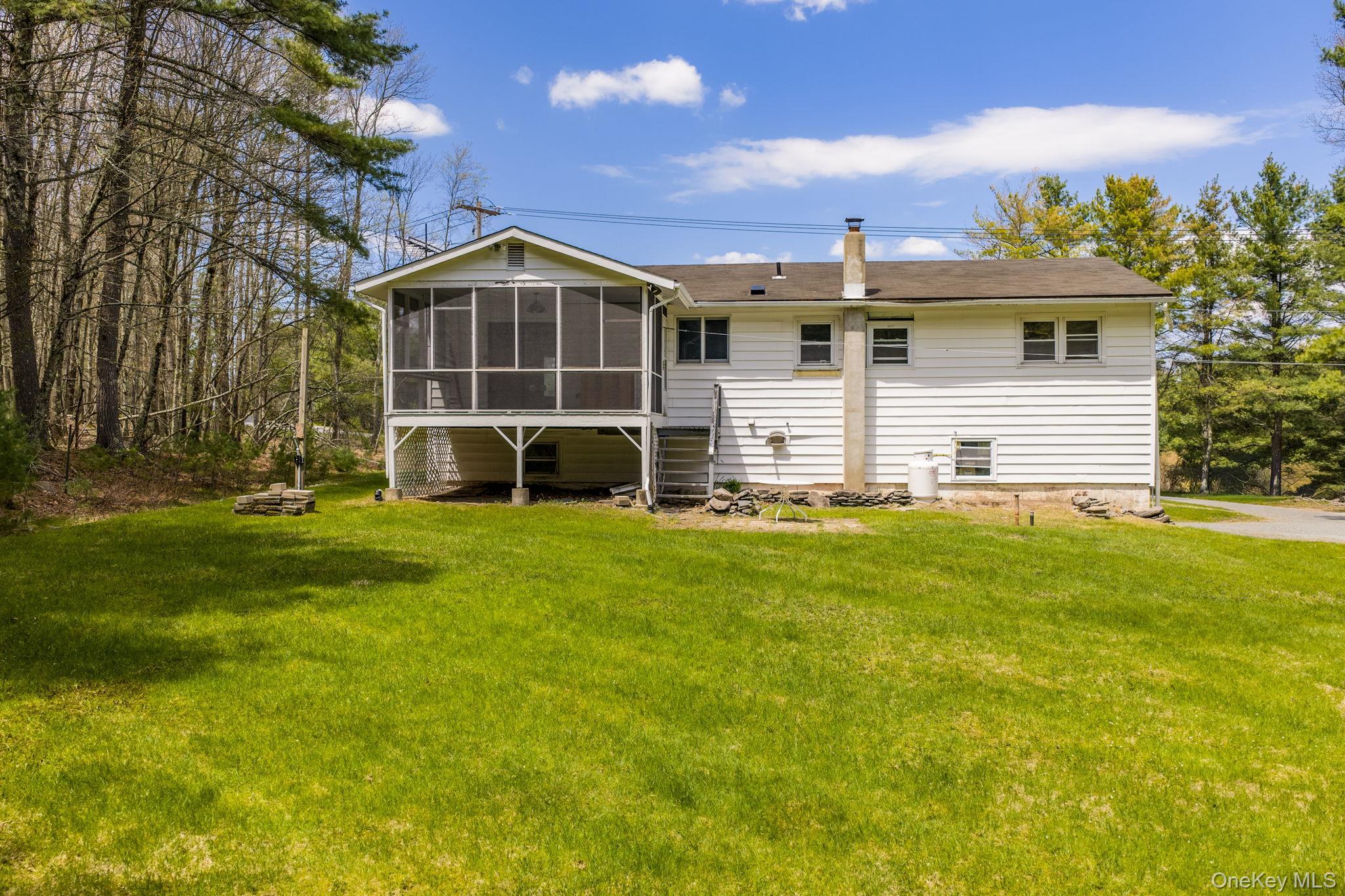 Single Family Airport Sullivan County, NY 12732, MLS-952895-26