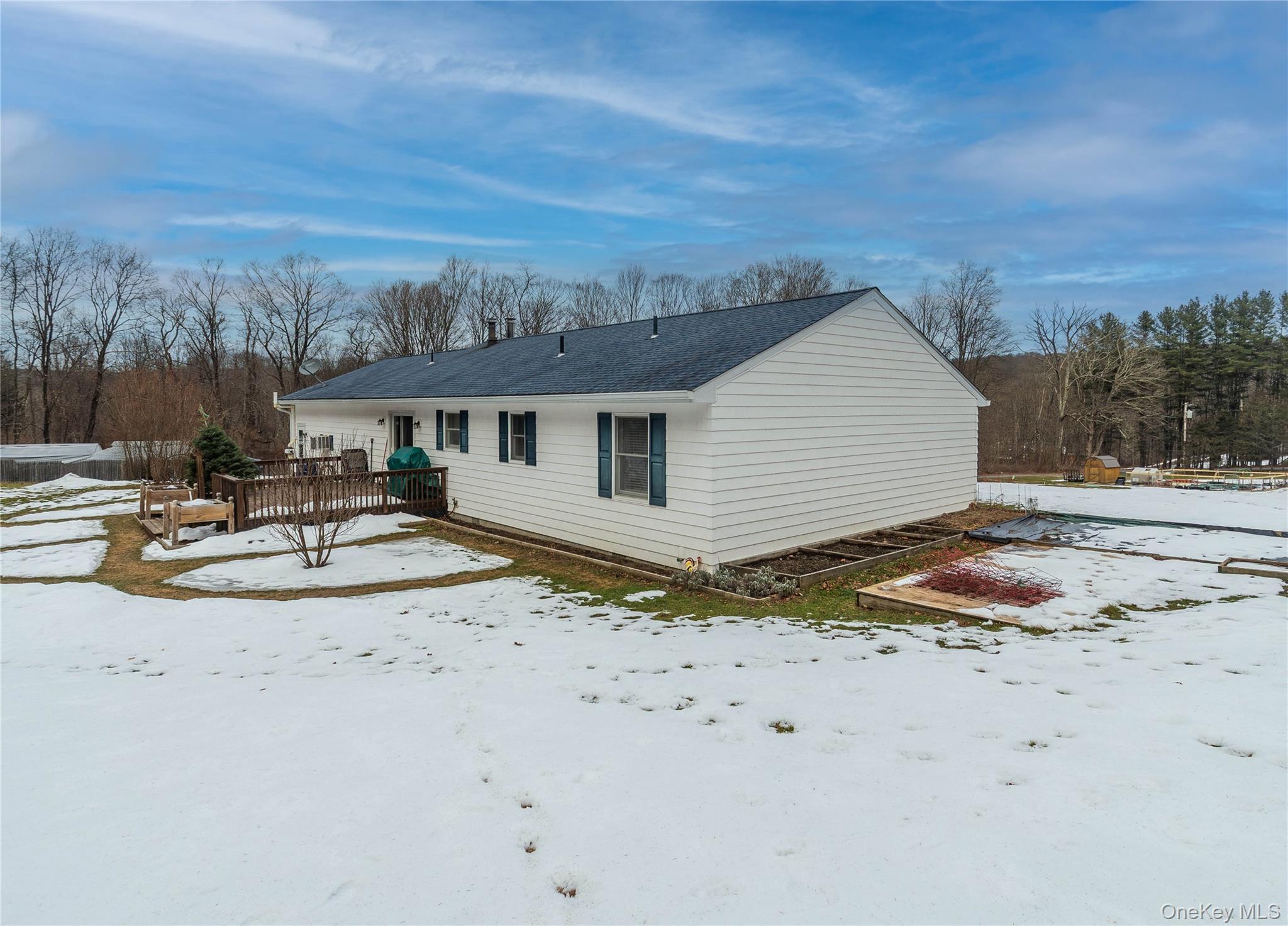 Single Family Chestnut Ridge  Dutchess County, NY 12522, MLS-952905-33