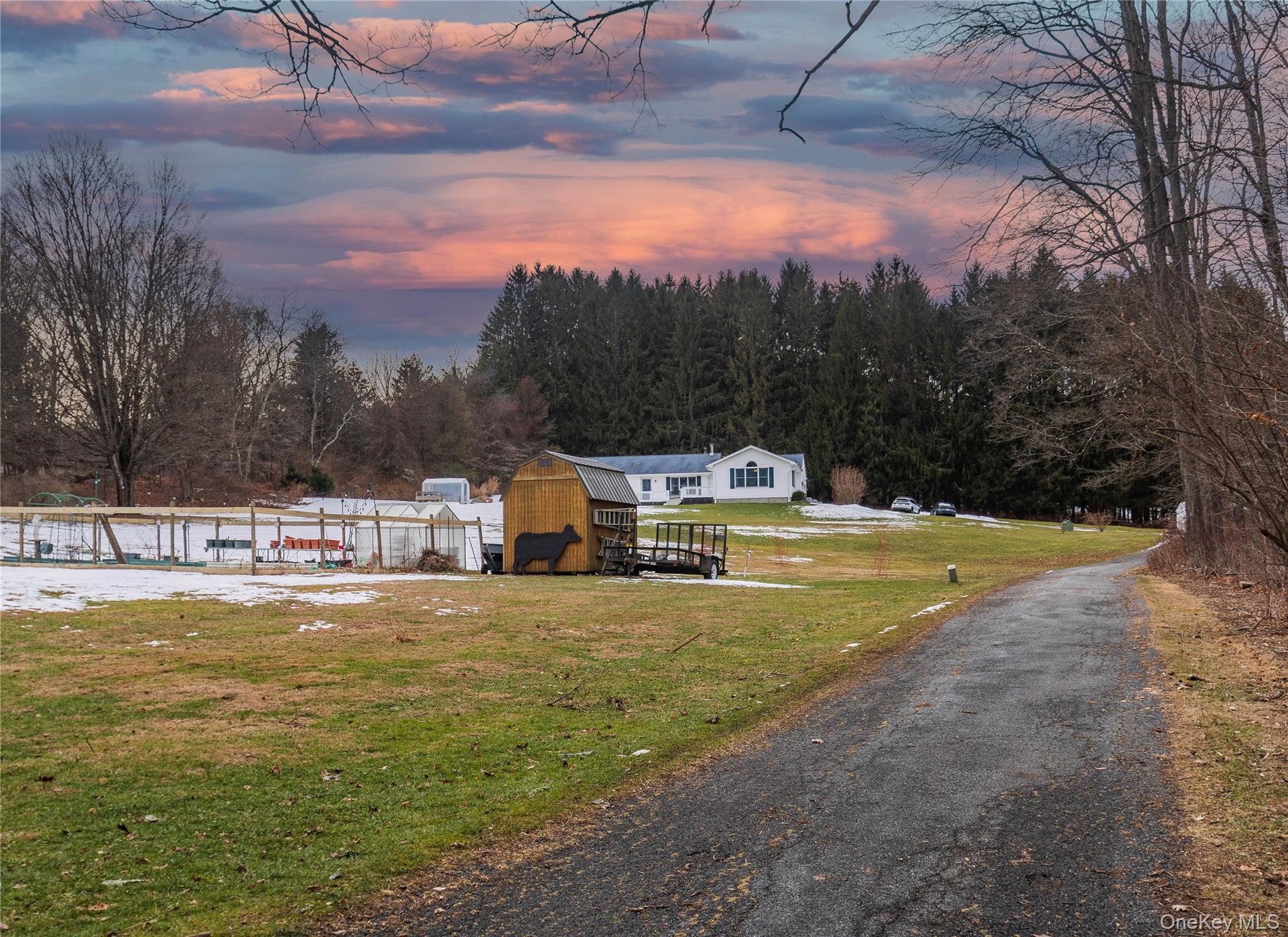 Single Family Chestnut Ridge  Dutchess County, NY 12522, MLS-952905-38