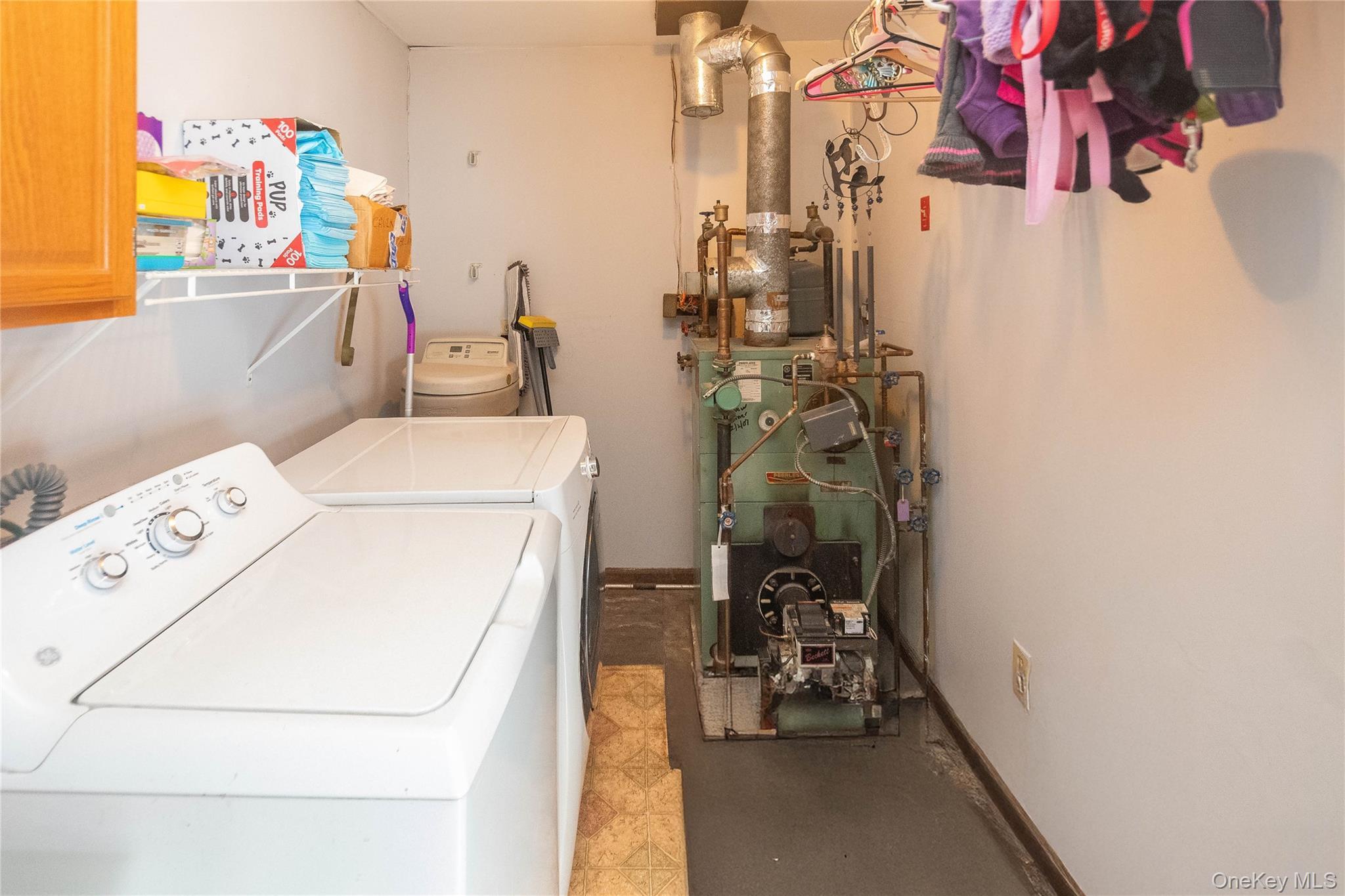 Single Family Chestnut Ridge  Dutchess County, NY 12522, MLS-952905-39