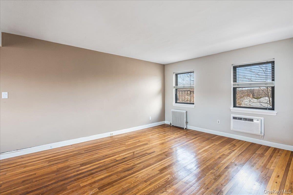 Coop 217th  Queens, NY 11361, MLS-952911-10