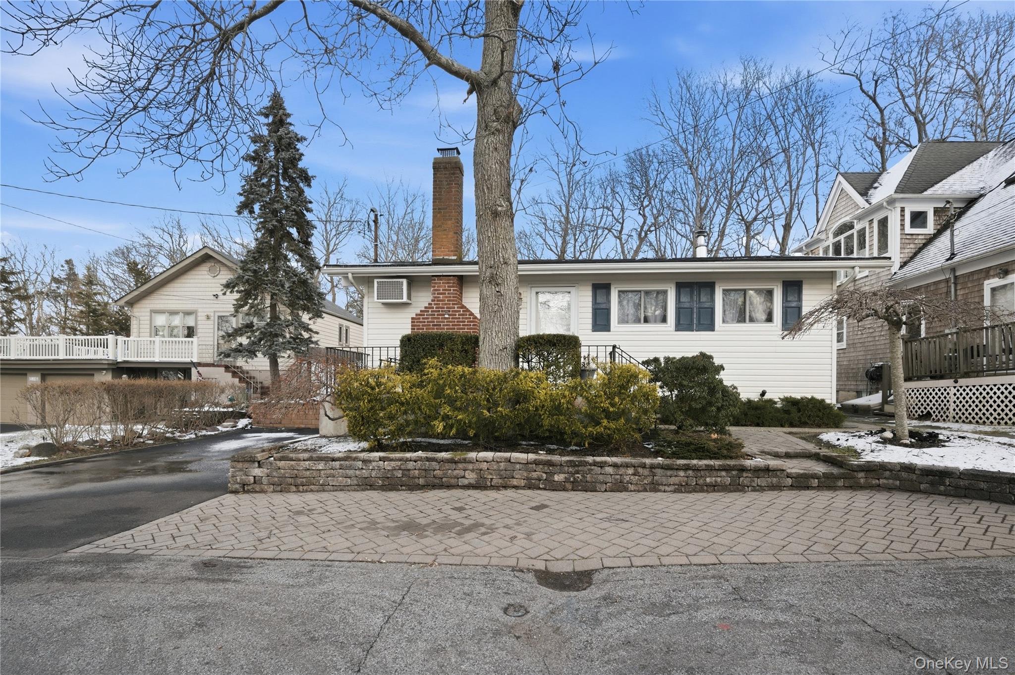 Single Family Oak  Suffolk County, NY 11792, MLS-952927-2