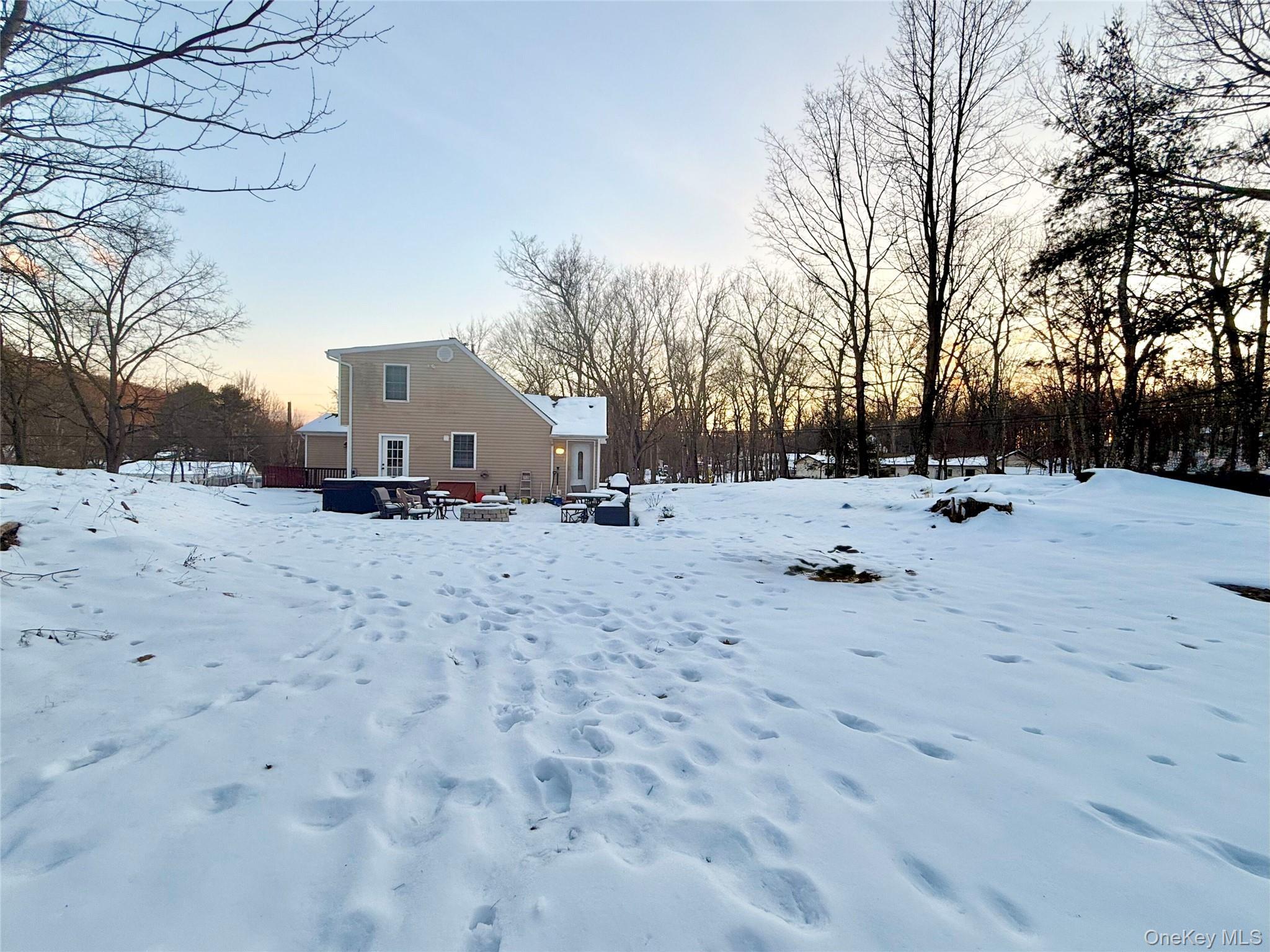 Single Family Bloomer  Dutchess County, NY 12540, MLS-952957-24