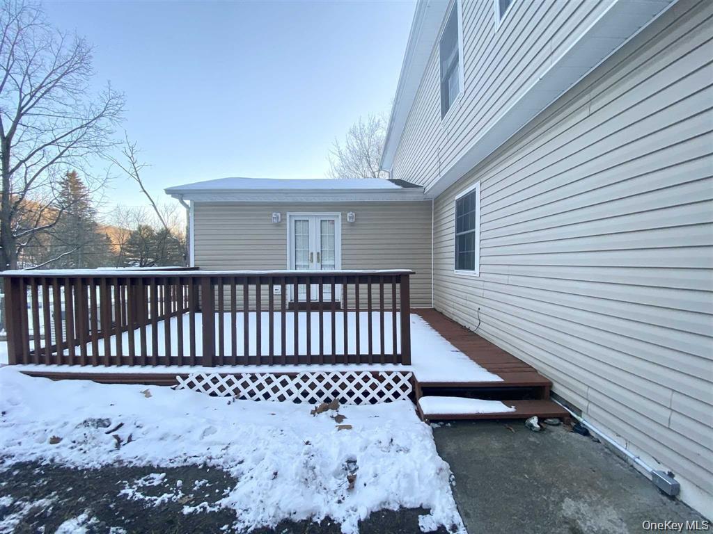 Single Family Bloomer  Dutchess County, NY 12540, MLS-952957-25