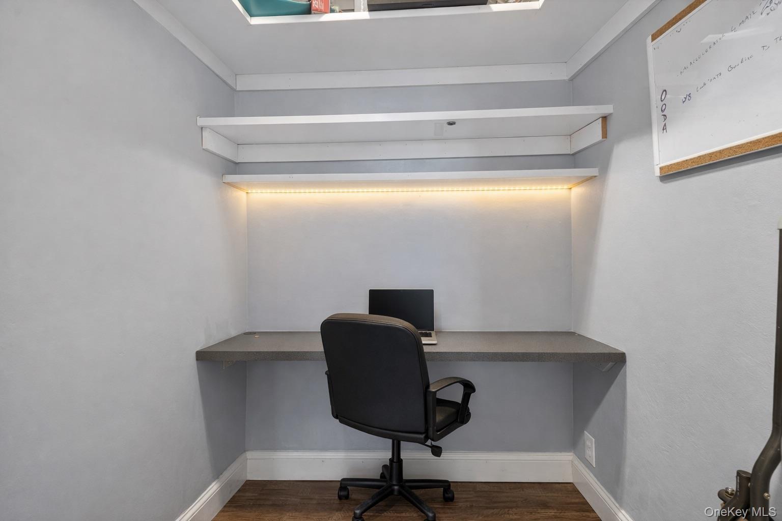 Coop 26th Queens, NY 11354, MLS-952973-18