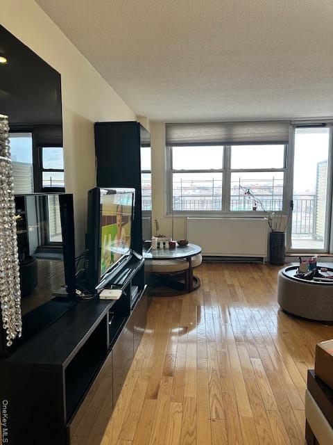 Condo Union  Queens, NY 11355, MLS-952984-7