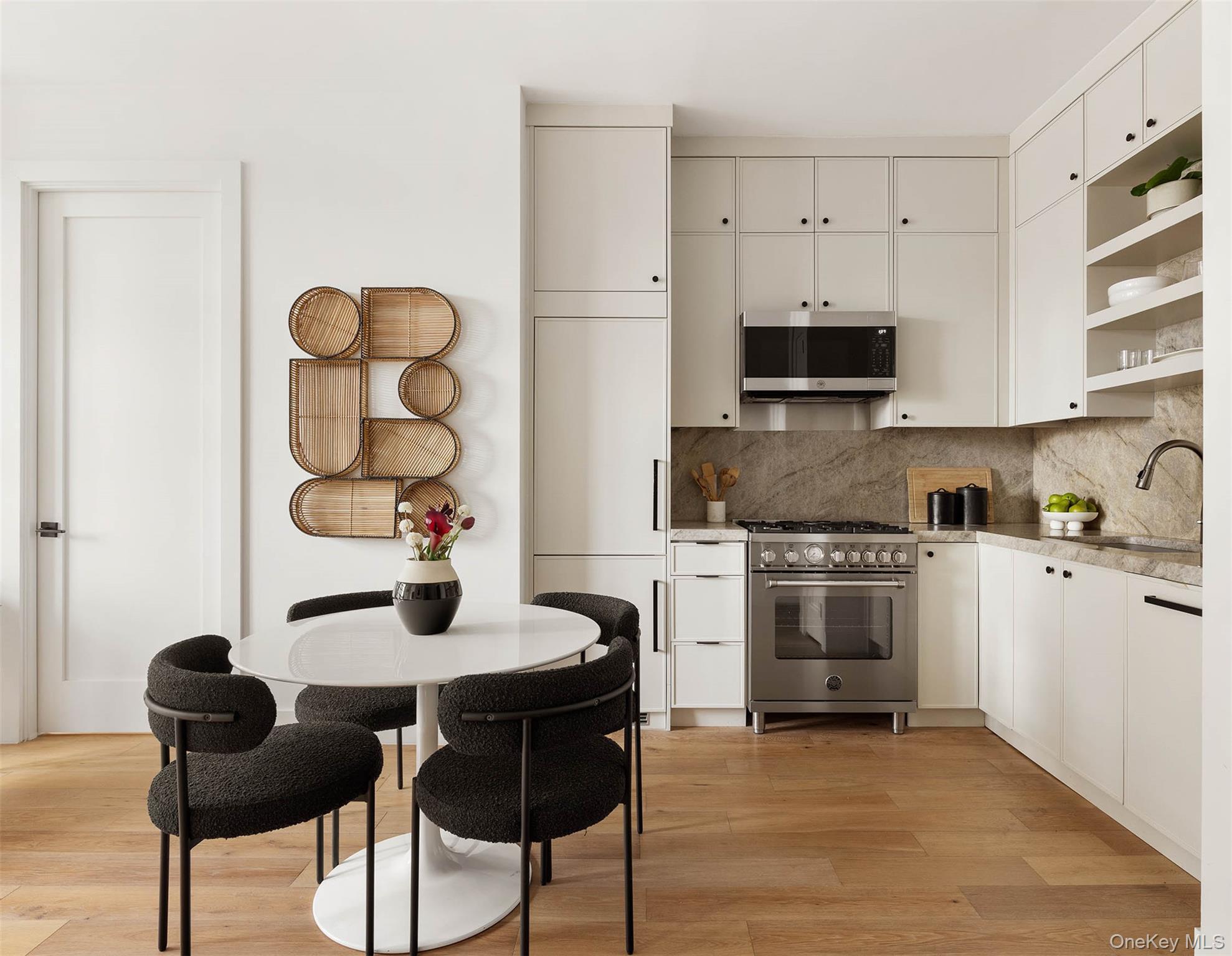 Condo 32nd Queens, NY 11101, MLS-953009-4