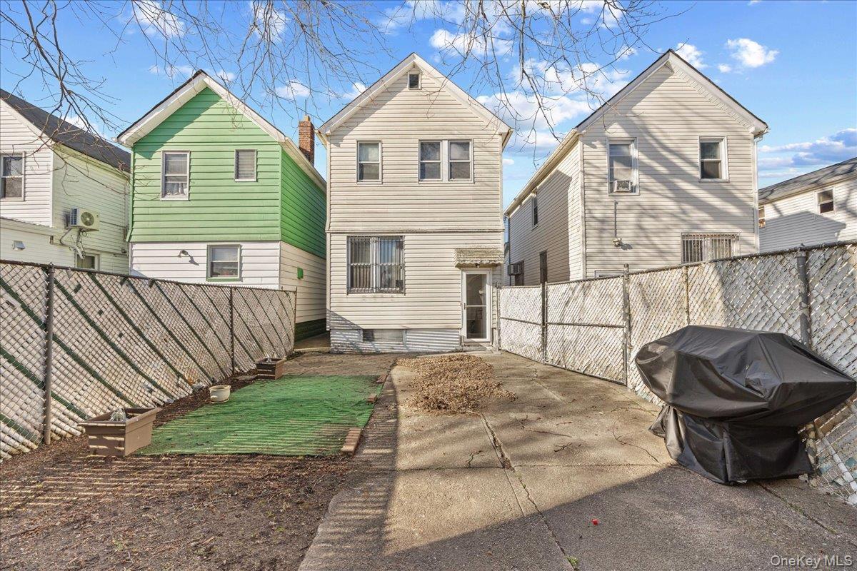 Single Family 126  Queens, NY 11420, MLS-953060-25