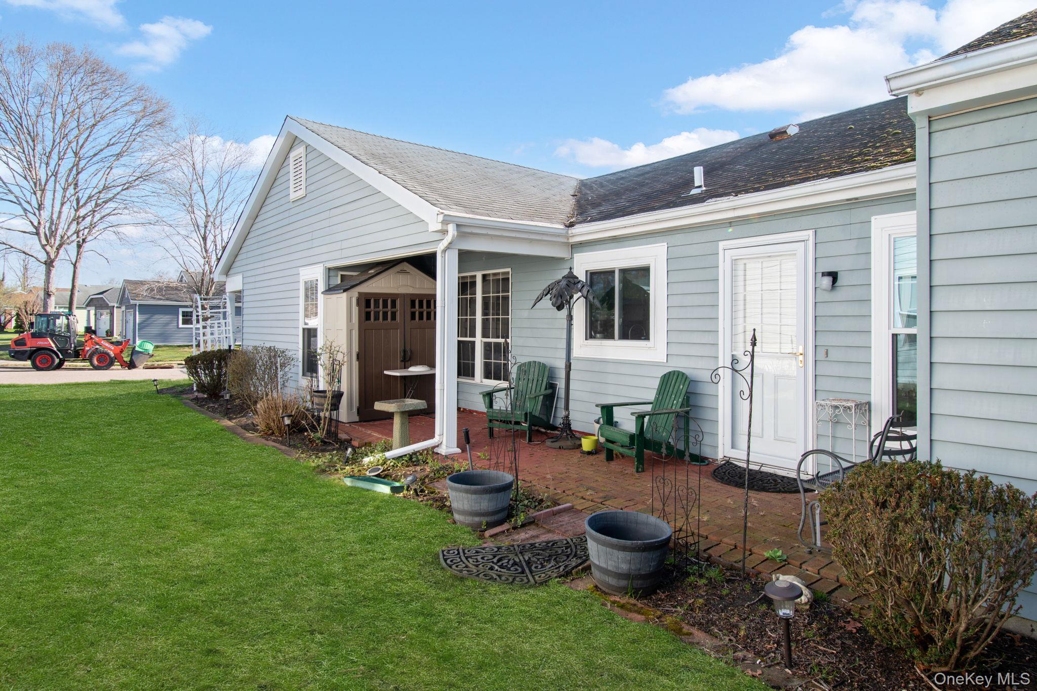 Single Family Stratford  Suffolk County, NY 11961, MLS-953068-17