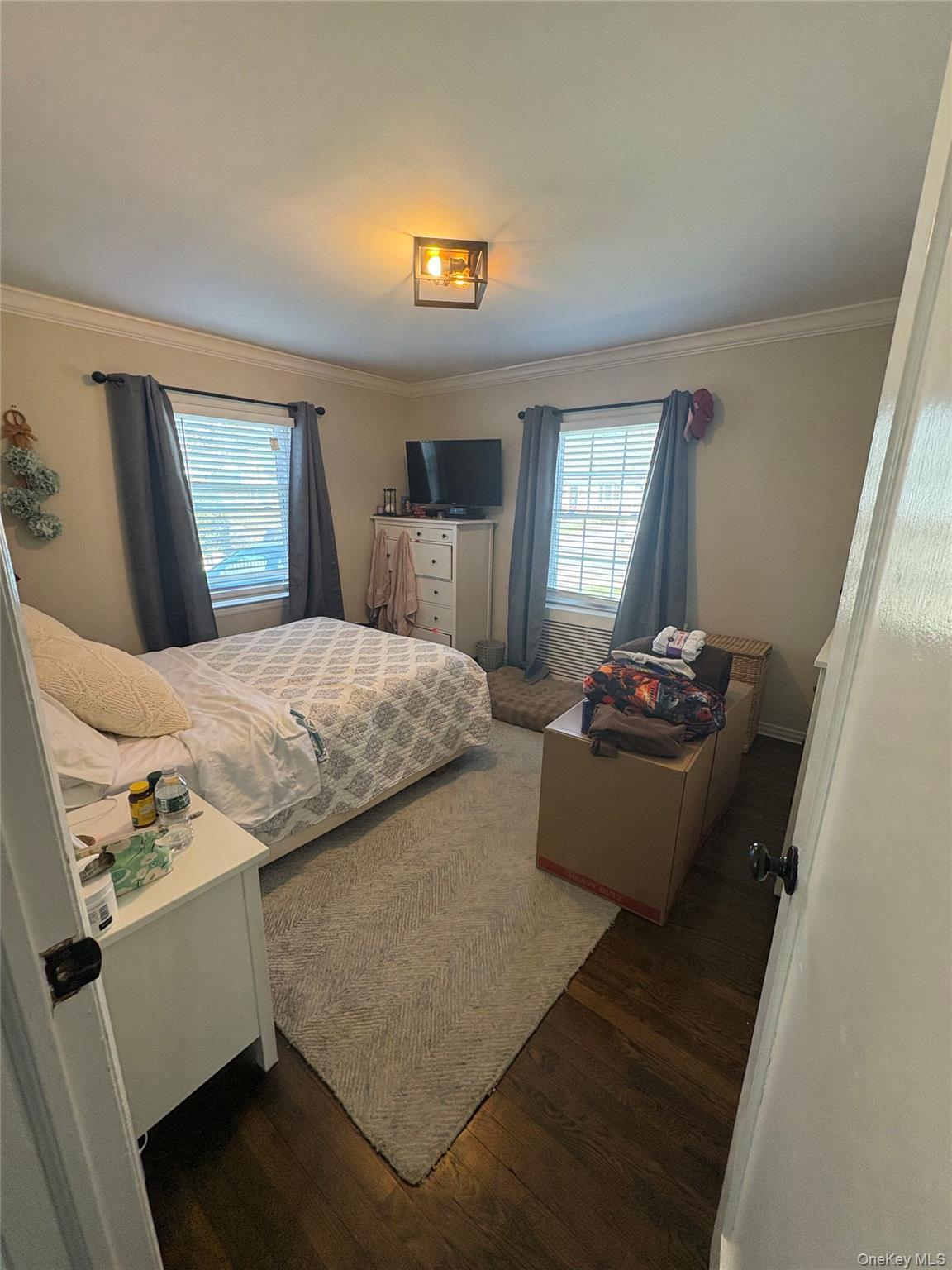 Single Family Dosoris  Nassau County, NY 11542, MLS-953075-12