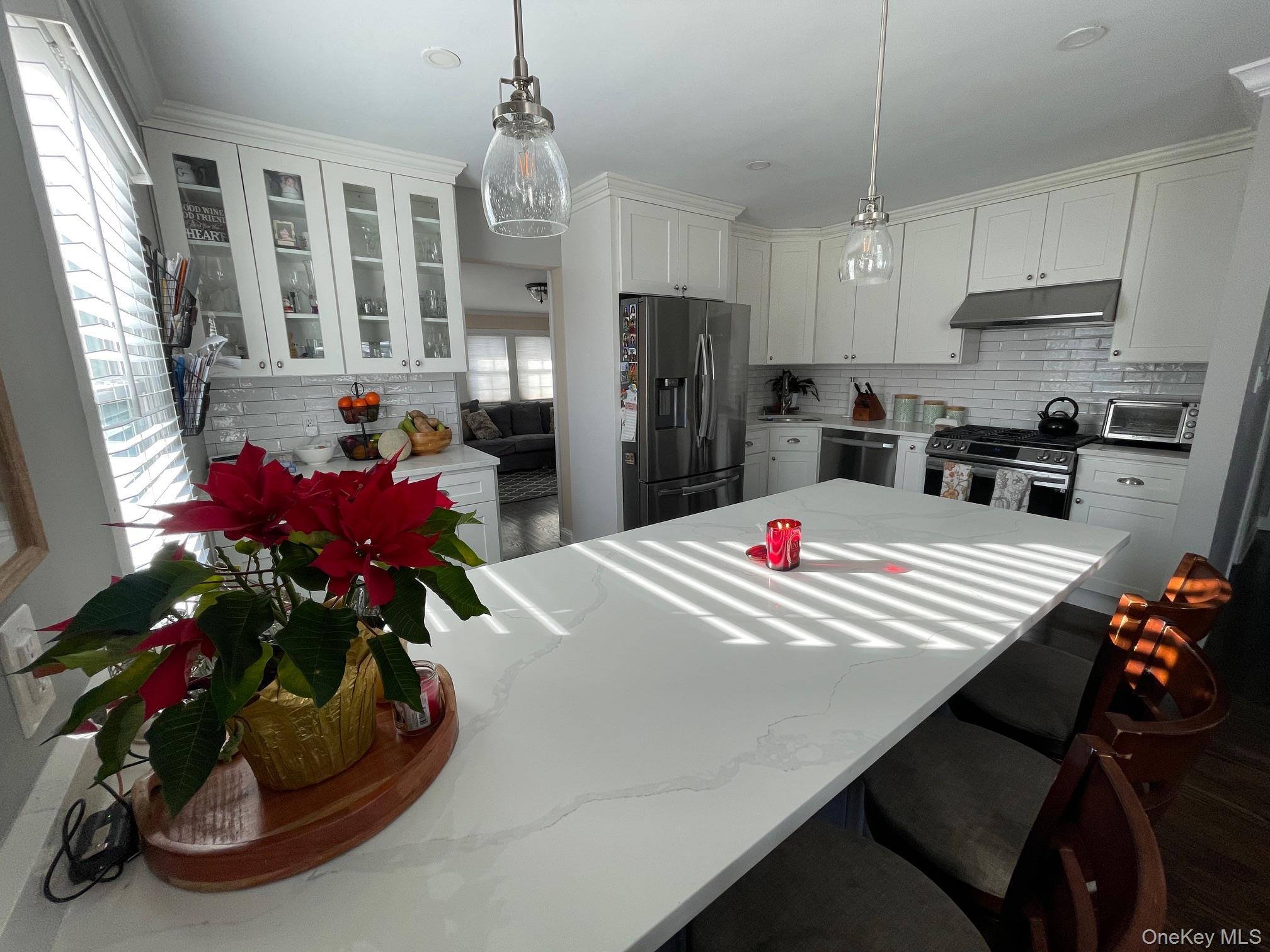 Single Family Dosoris  Nassau County, NY 11542, MLS-953075-5