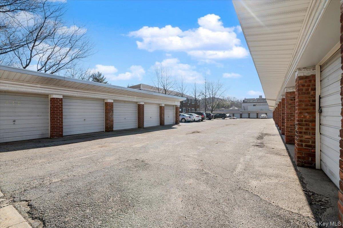 Coop Ave Queens, NY 11364, MLS-953082-21