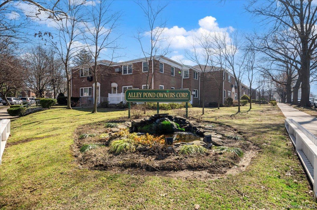 Coop Ave Queens, NY 11364, MLS-953082-23