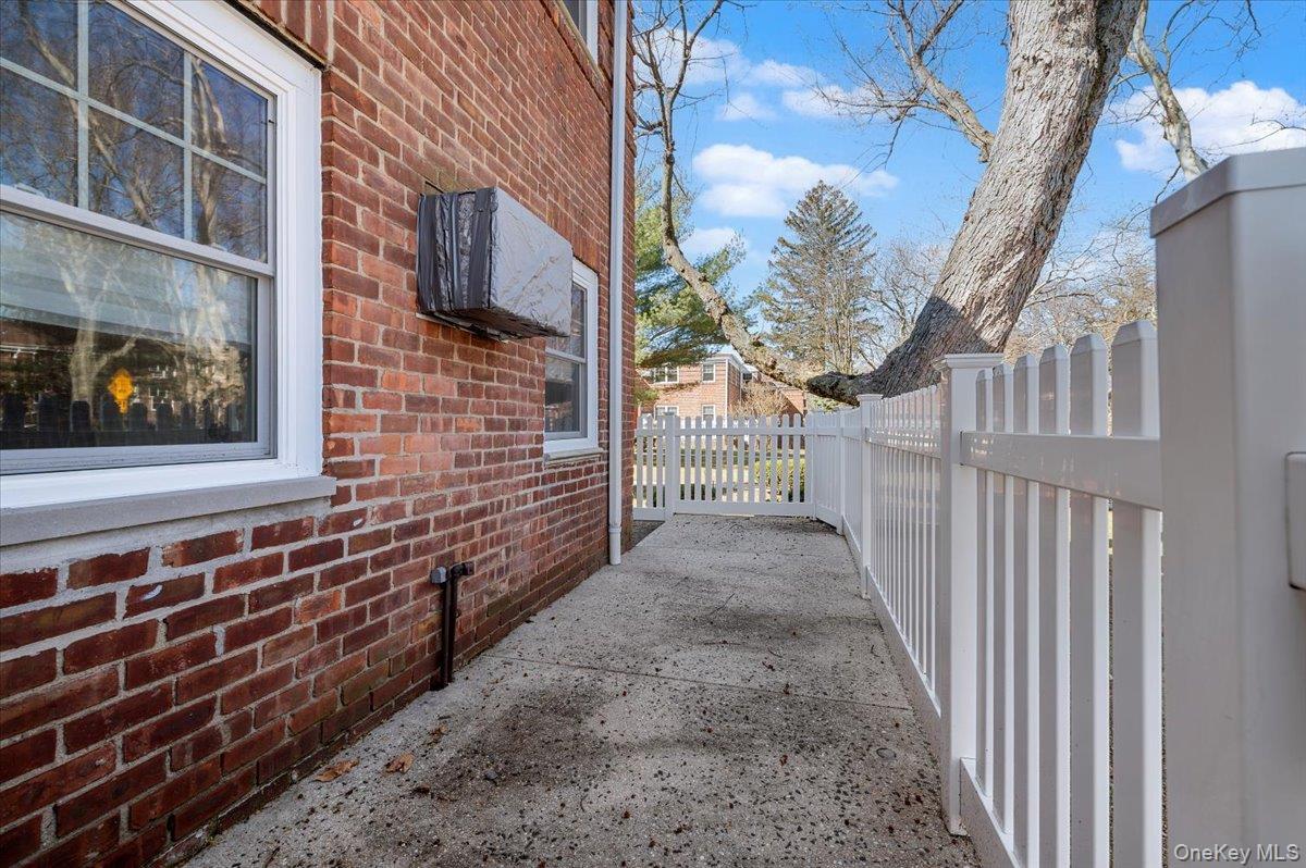 Coop Ave Queens, NY 11364, MLS-953082-3