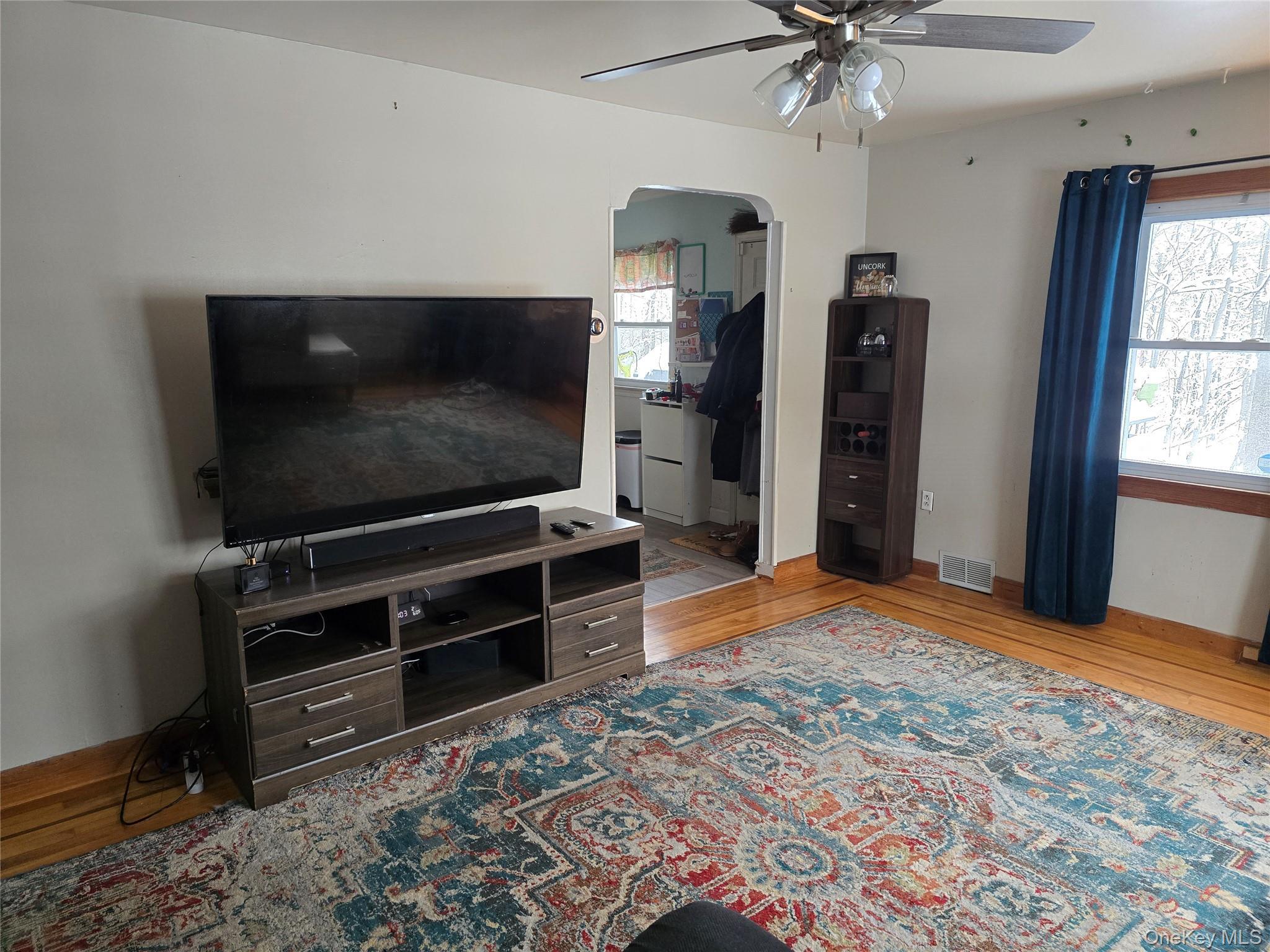 Single Family Greenview  Sullivan County, NY 12701, MLS-953094-7