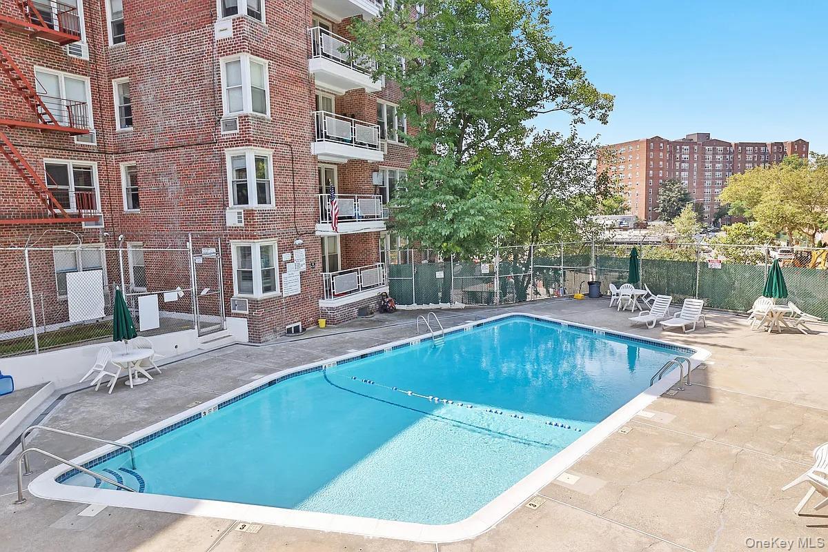 Coop Kappock  Bronx, NY 10463, MLS-953106-11