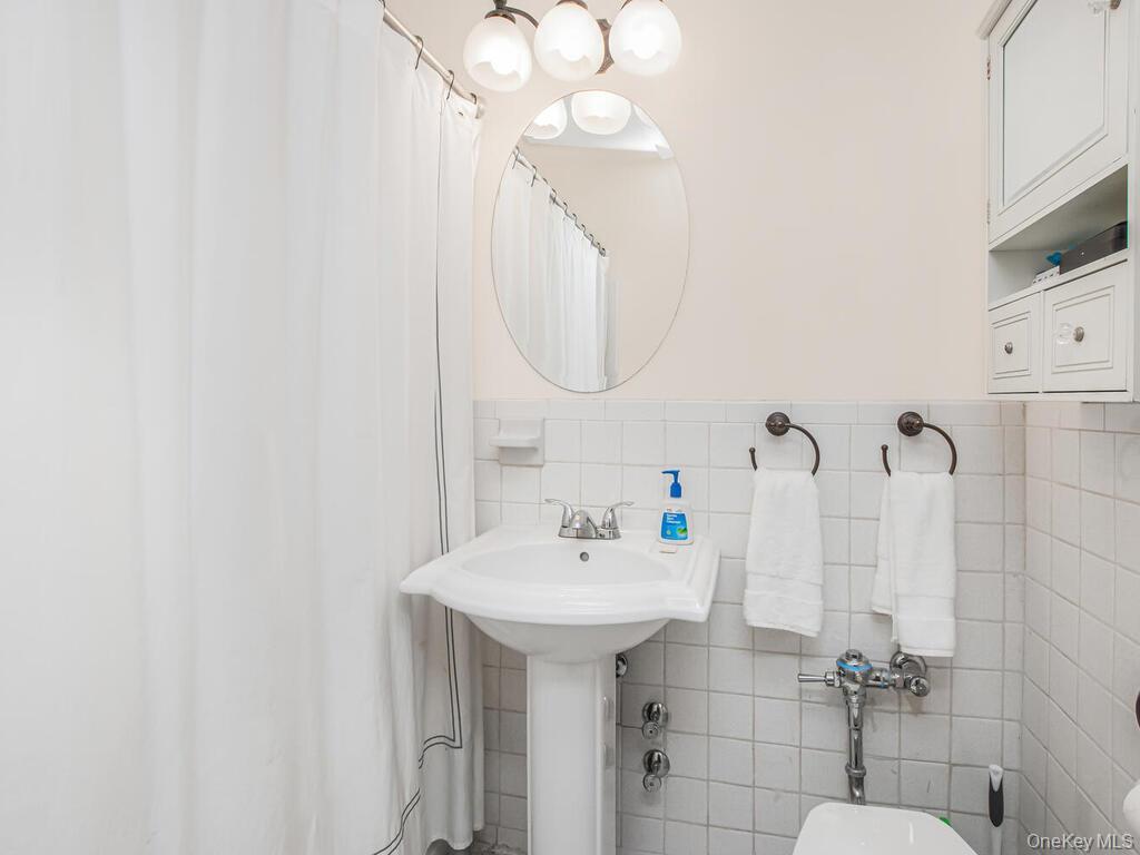 Coop Kappock  Bronx, NY 10463, MLS-953106-7