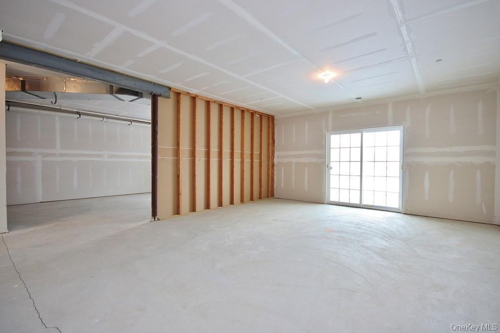 Condo Wheeler  Putnam County, NY 10512, MLS-953121-35