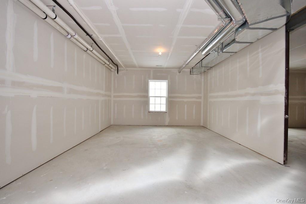 Condo Wheeler  Putnam County, NY 10512, MLS-953121-40