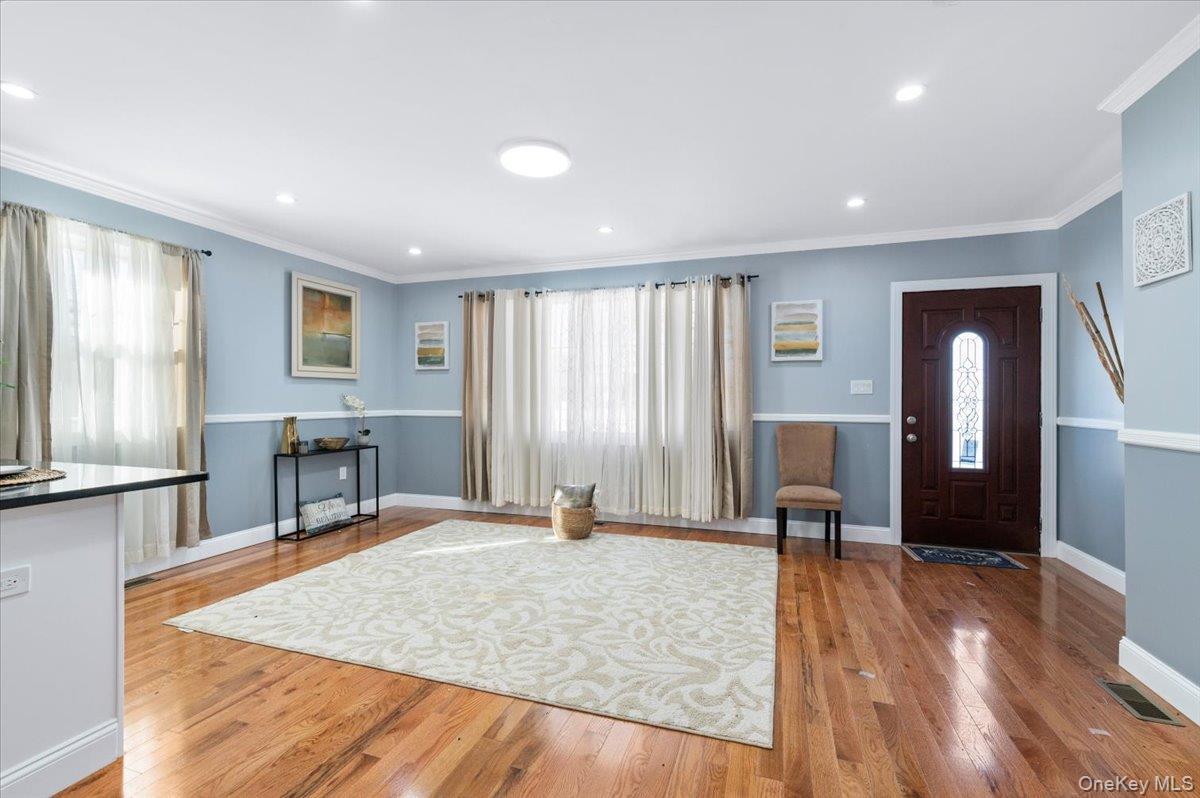 Single Family 223rd Queens, NY 11413, MLS-953129-3