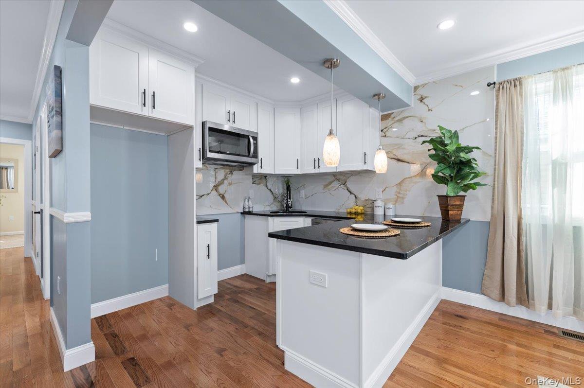 Single Family 223rd Queens, NY 11413, MLS-953129-4