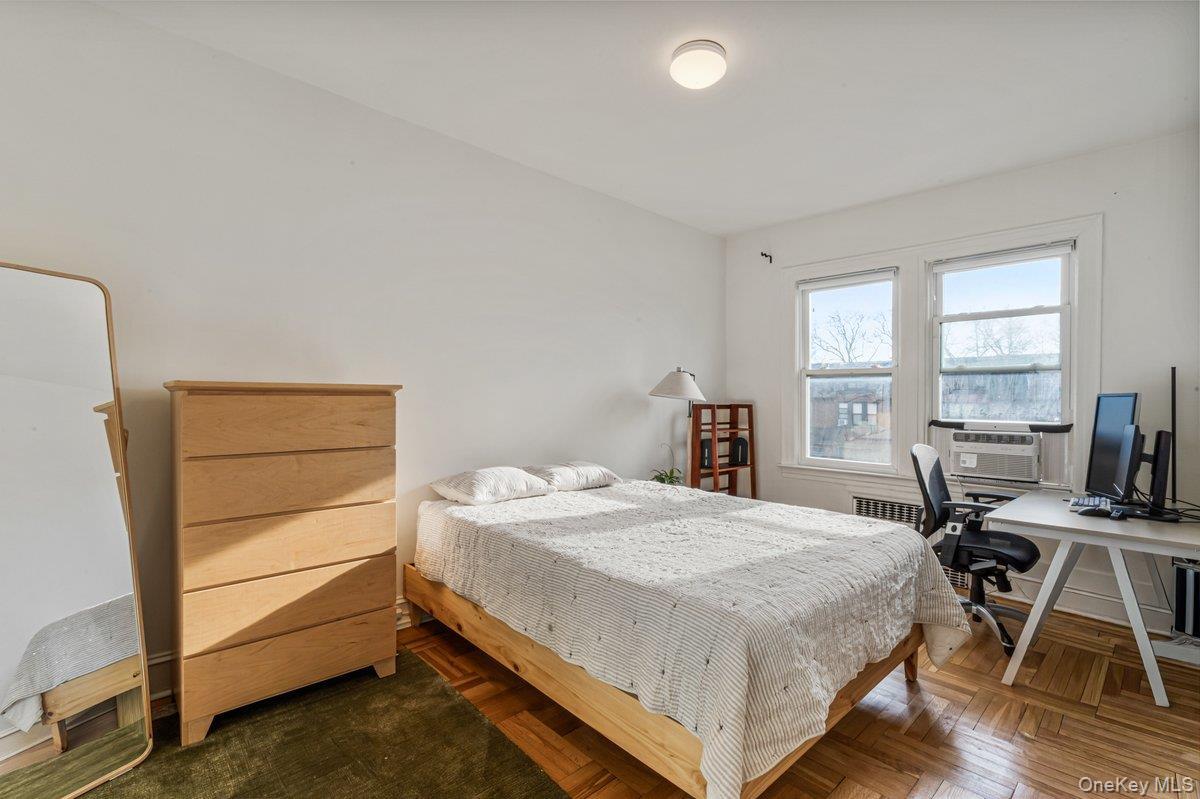 Single Family Groton Queens, NY 11375, MLS-953149-12