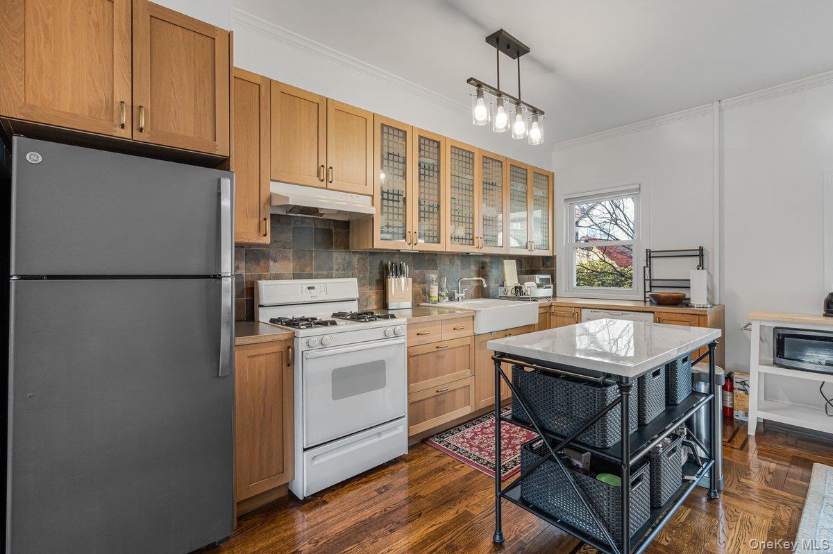 Single Family Groton Queens, NY 11375, MLS-953149-6