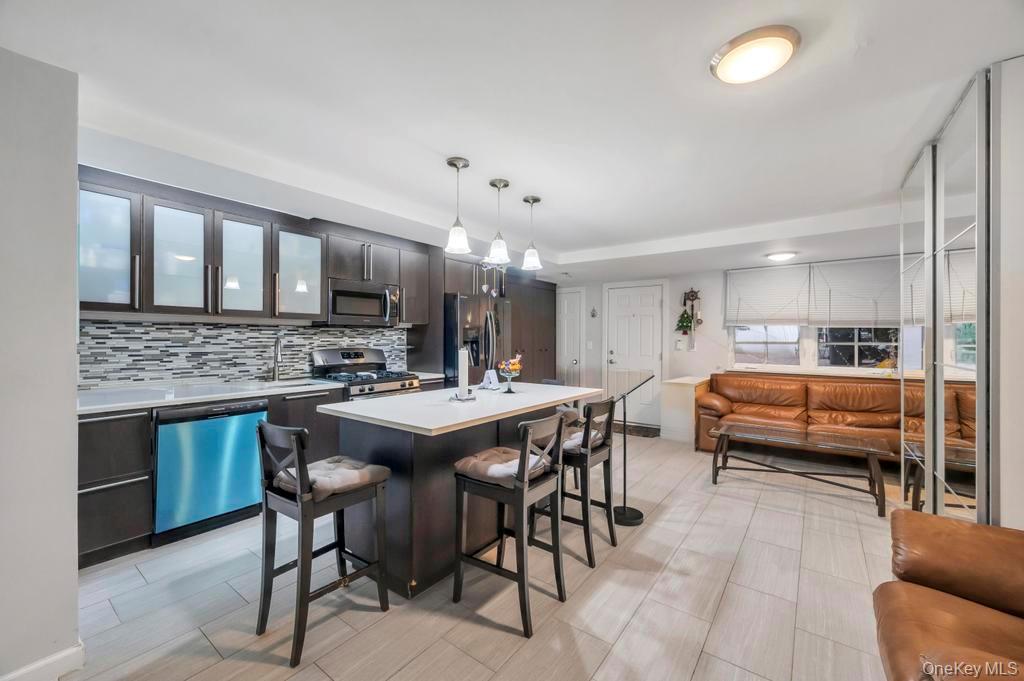 Single Family 68th  Brooklyn, NY 11234, MLS-953177-25