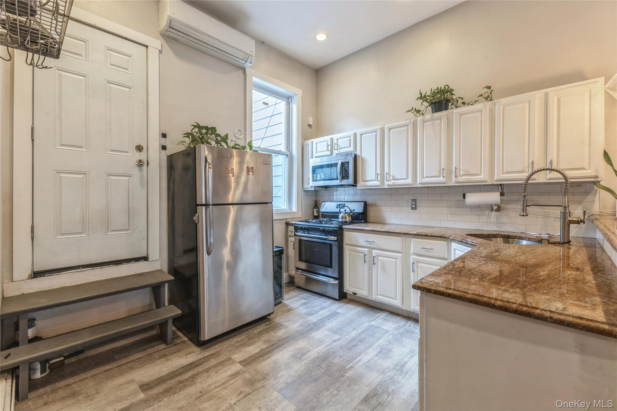 Single Family Covert Brooklyn, NY 11207, MLS-953197-20