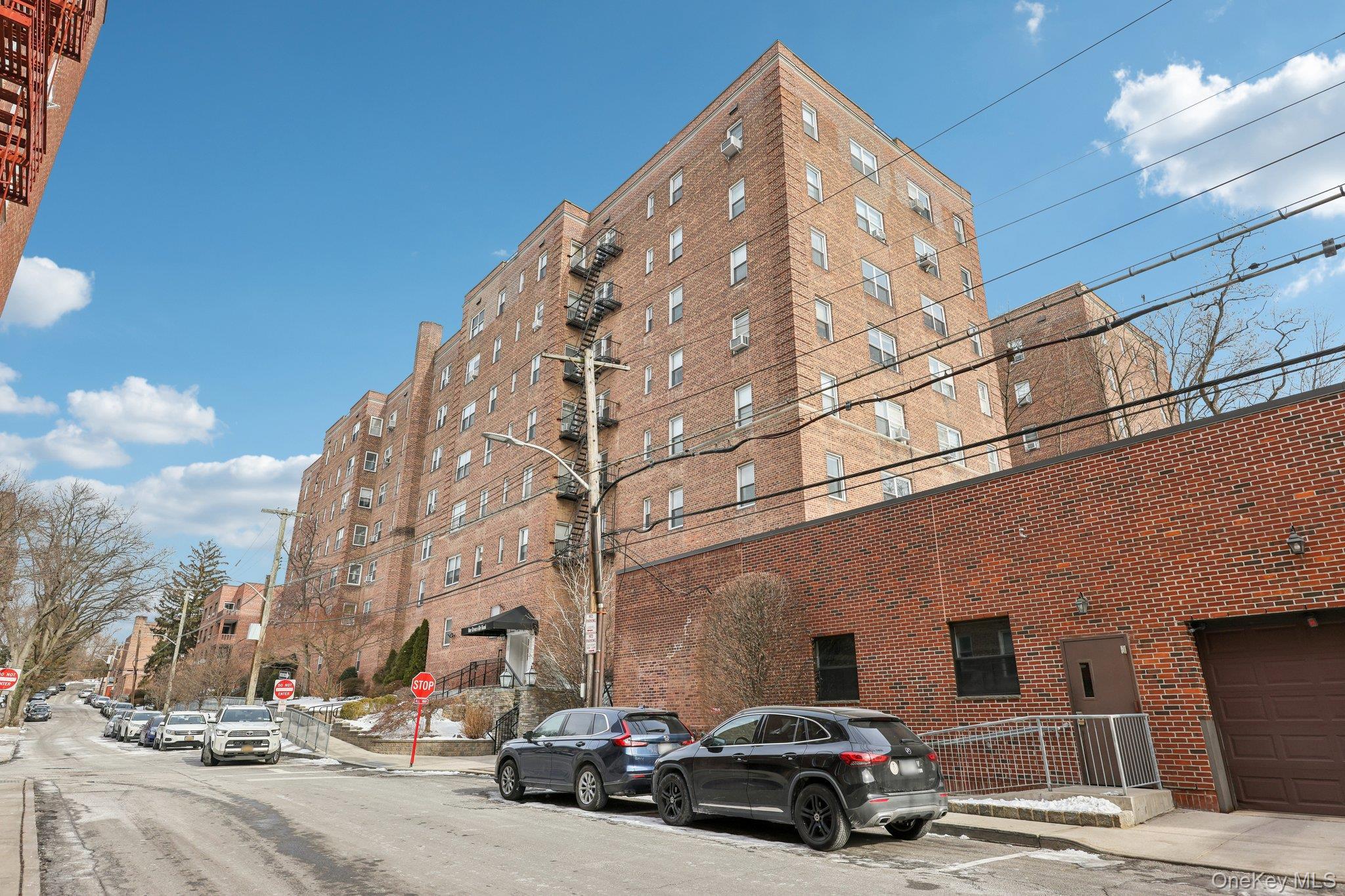 Coop Bronxville Westchester County, NY 10708, MLS-953198-14