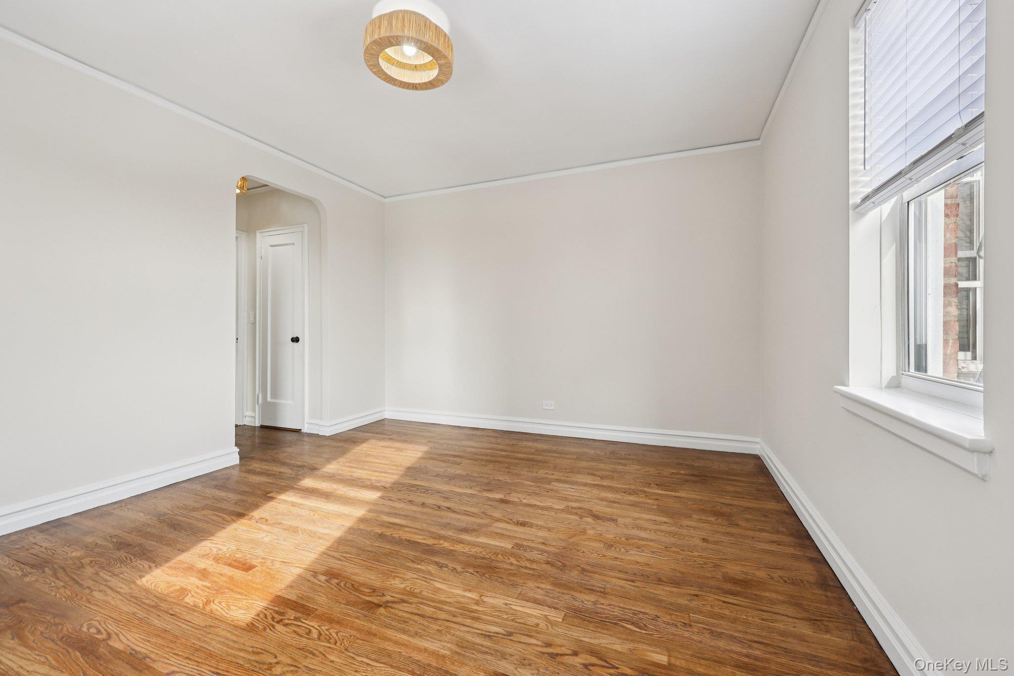 Coop Bronxville Westchester County, NY 10708, MLS-953198-20