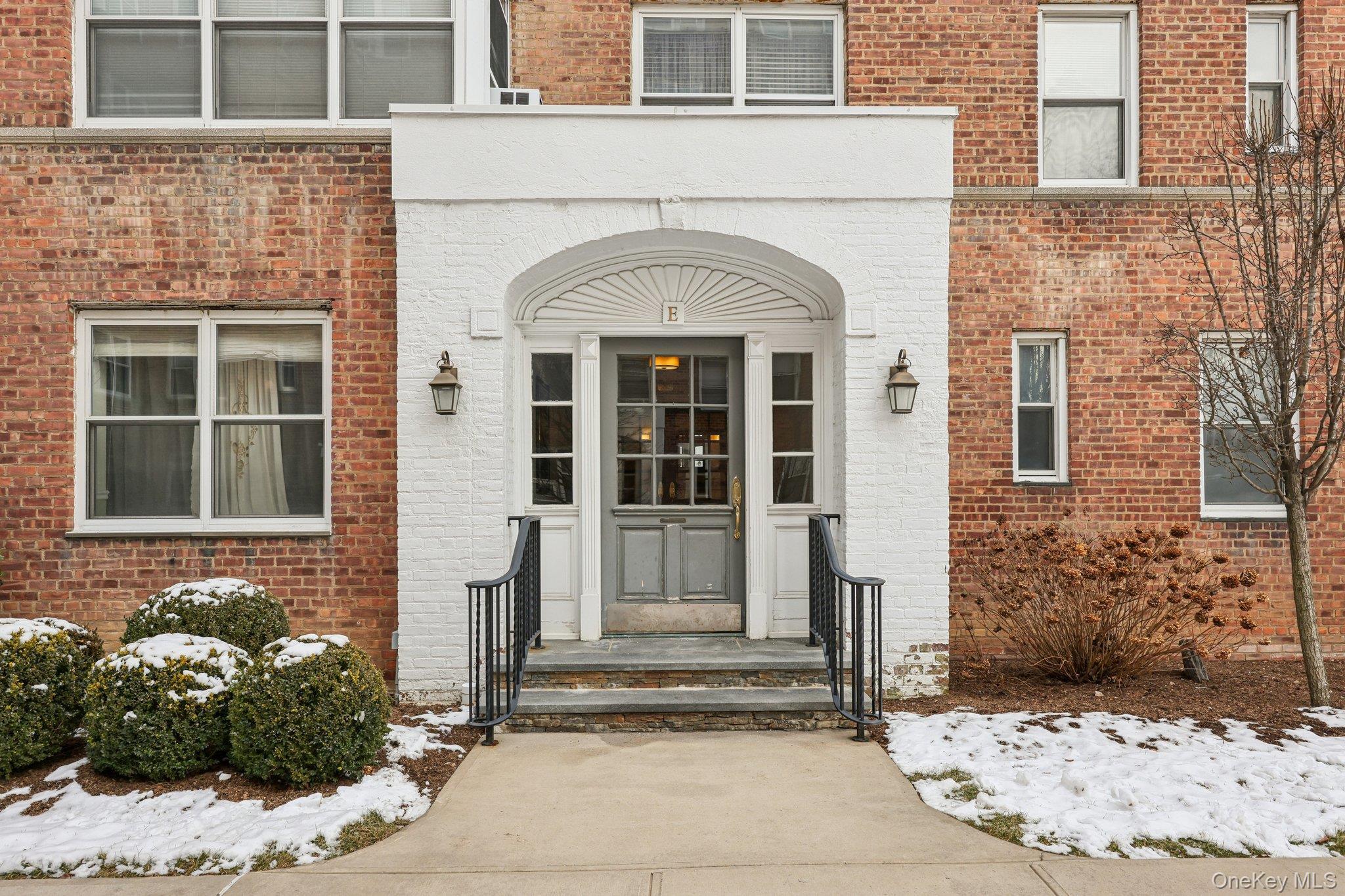 Coop Bronxville Westchester County, NY 10708, MLS-953198-4