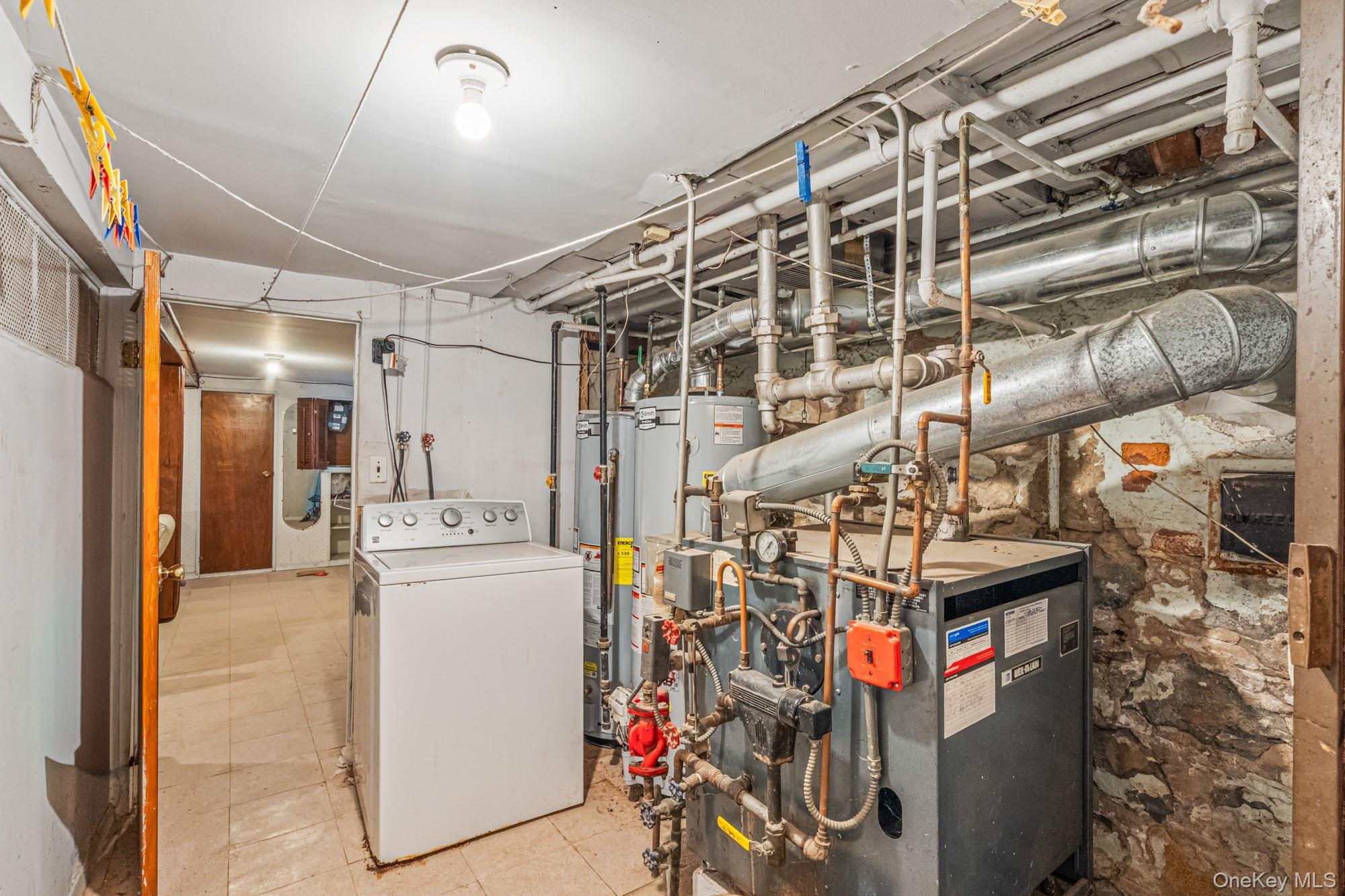 Single Family 59th Queens, NY 11378, MLS-953238-16